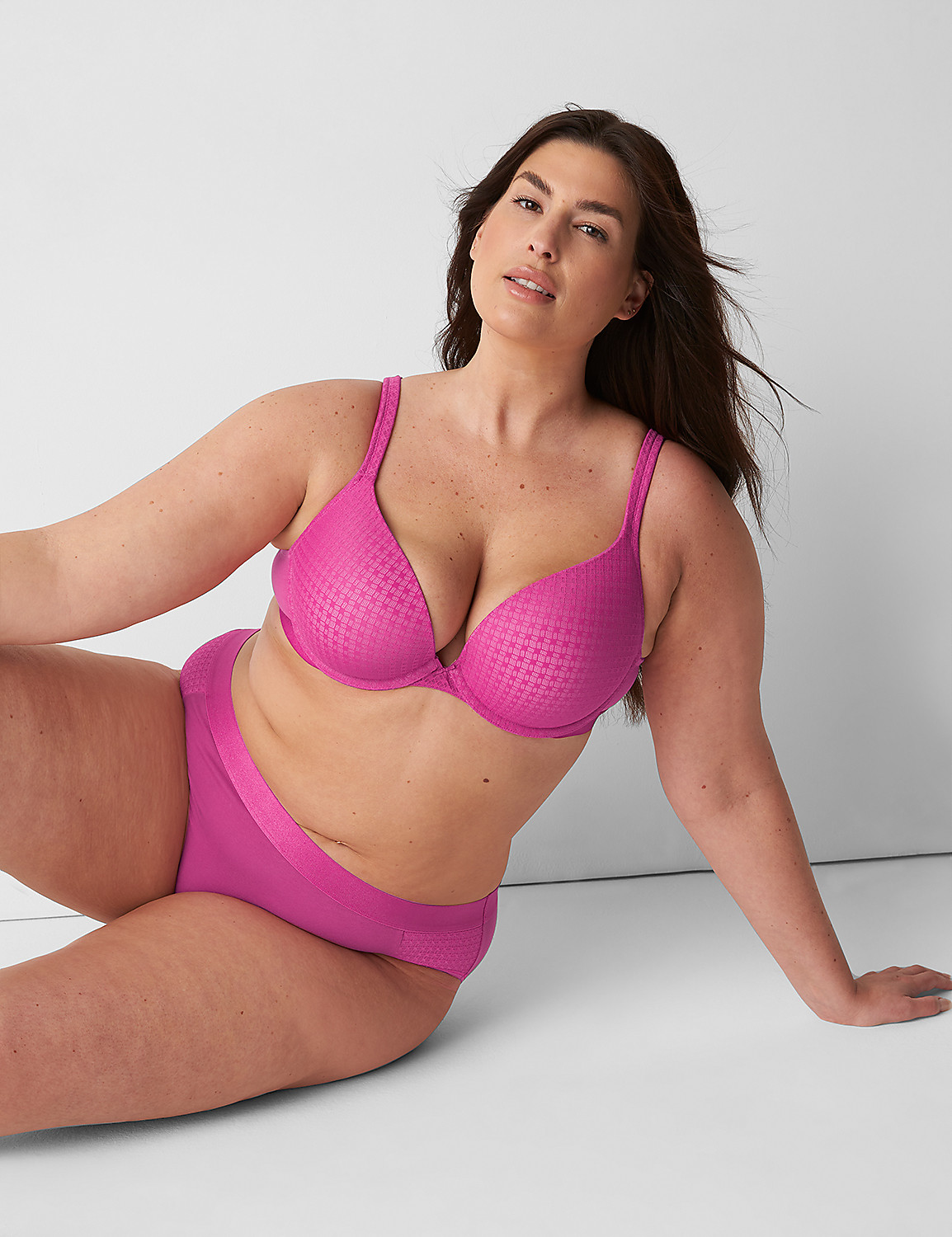 Cotton Boost Plunge Bra With Lace Product Image 4