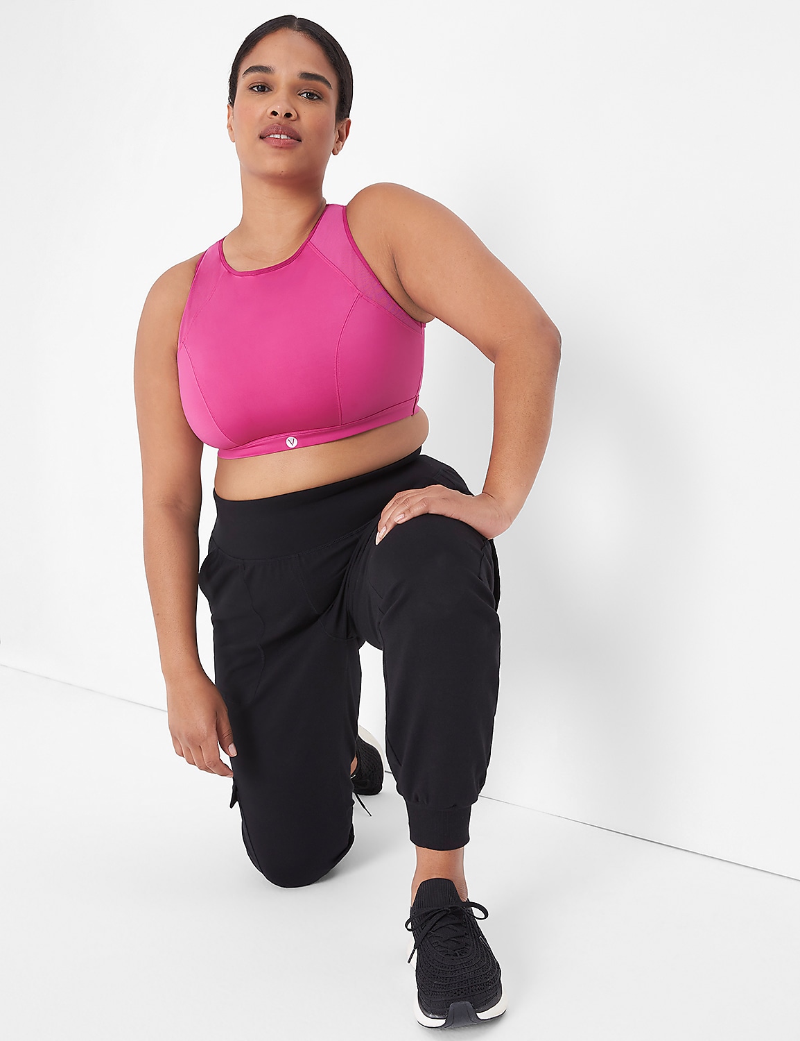 LIVI Wireless Low-Impact Wicking High-Neck Sports Bra Product Image 3