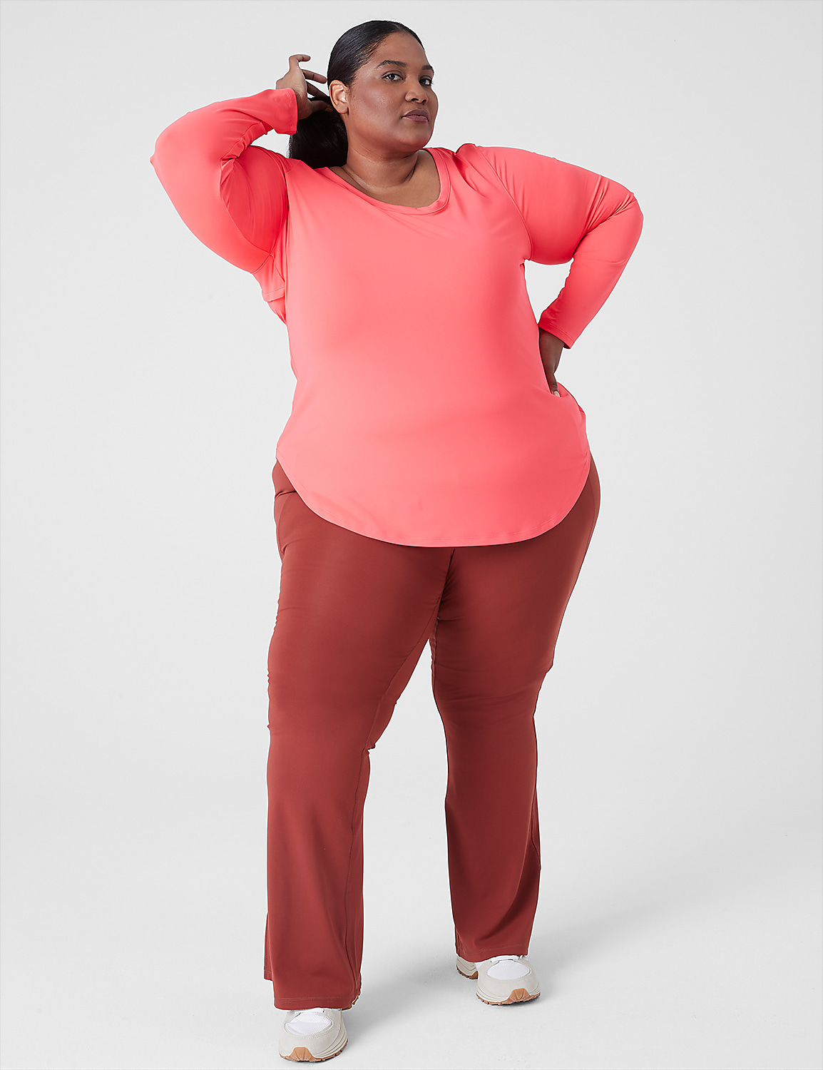LIVI Wicking Cut-Out Back Top Product Image 3
