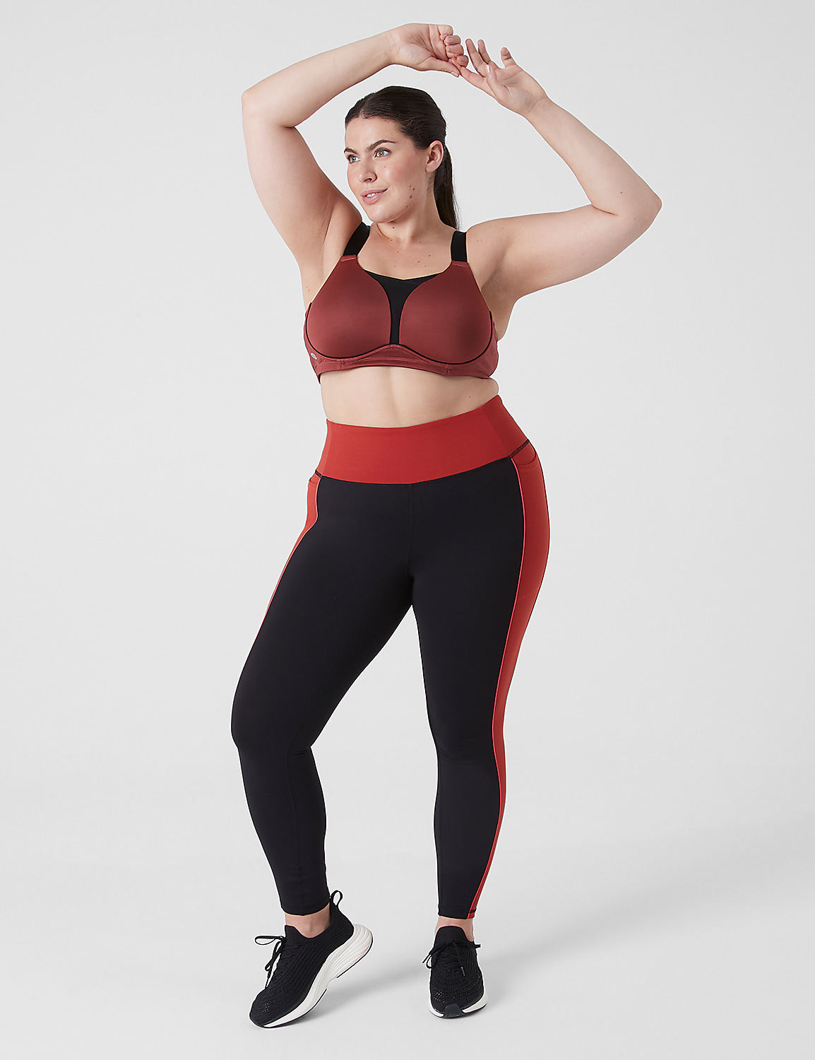LIVI Wireless Medium-Impact Wicking Sports Bra Product Image 3