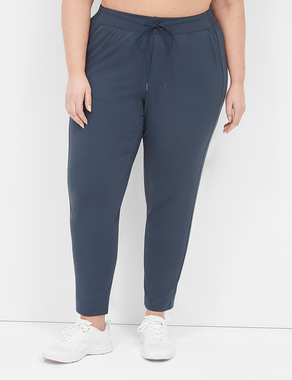 LIVI Mid Rise Knit Interlock Ankle | LaneBryant