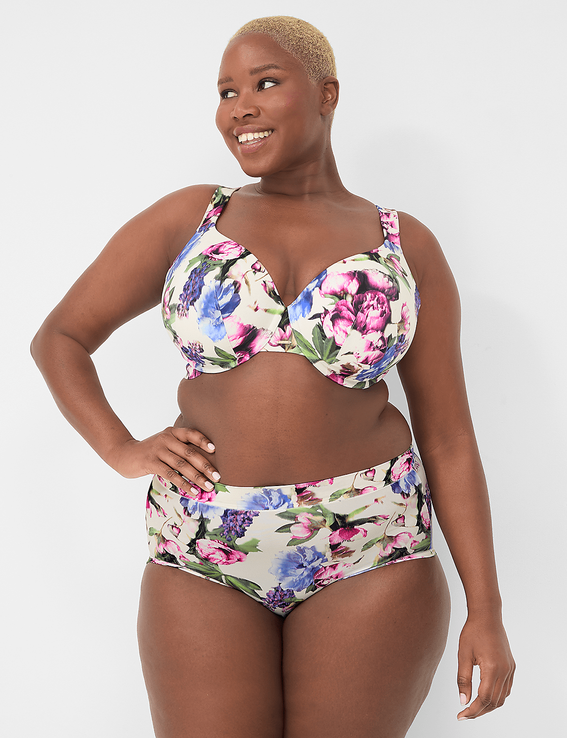 Modern Luxe Lightly Lined Full Coverage Bra Product Image 1