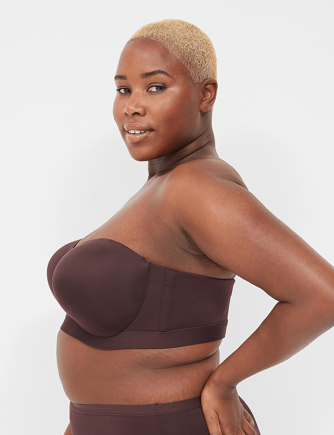 Comfort Bliss&reg; Lightly Lined Multi-Way Strapless Bra Product Image 3
