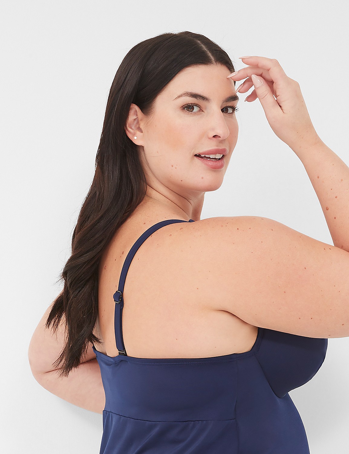 Underwire Knot-Front Tankini Top Product Image 3