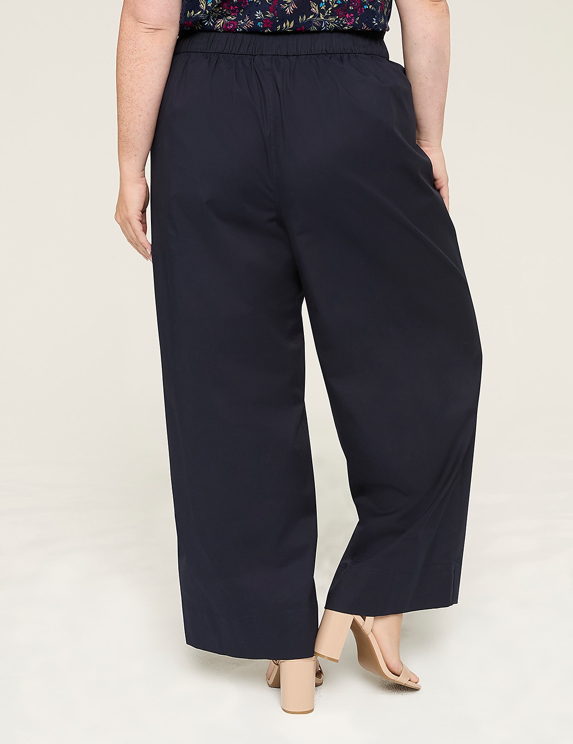 Pull-On Wide Leg Soft Pants Product Image 2