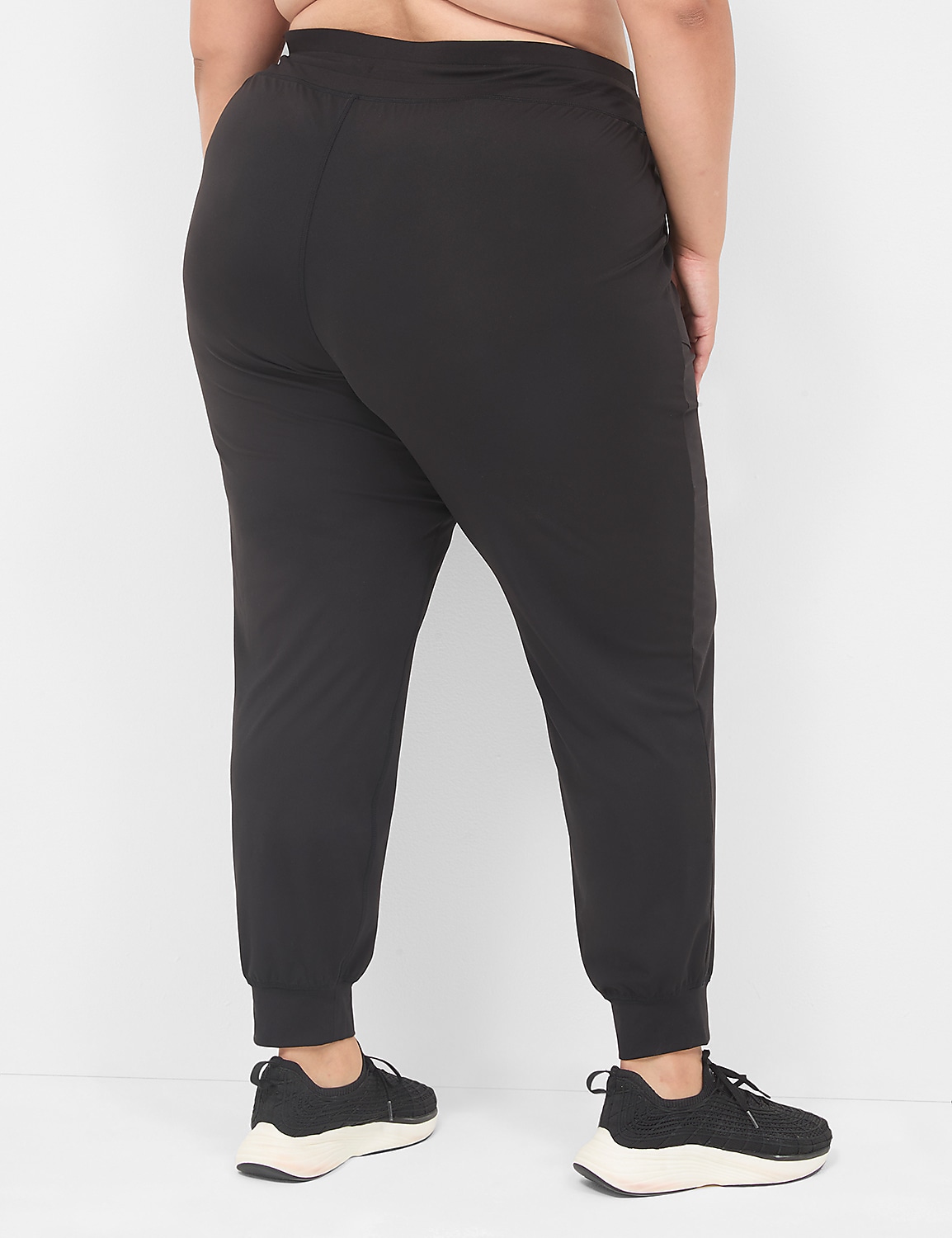 LIVI Recycled LIVI Soft Jogger Product Image 2