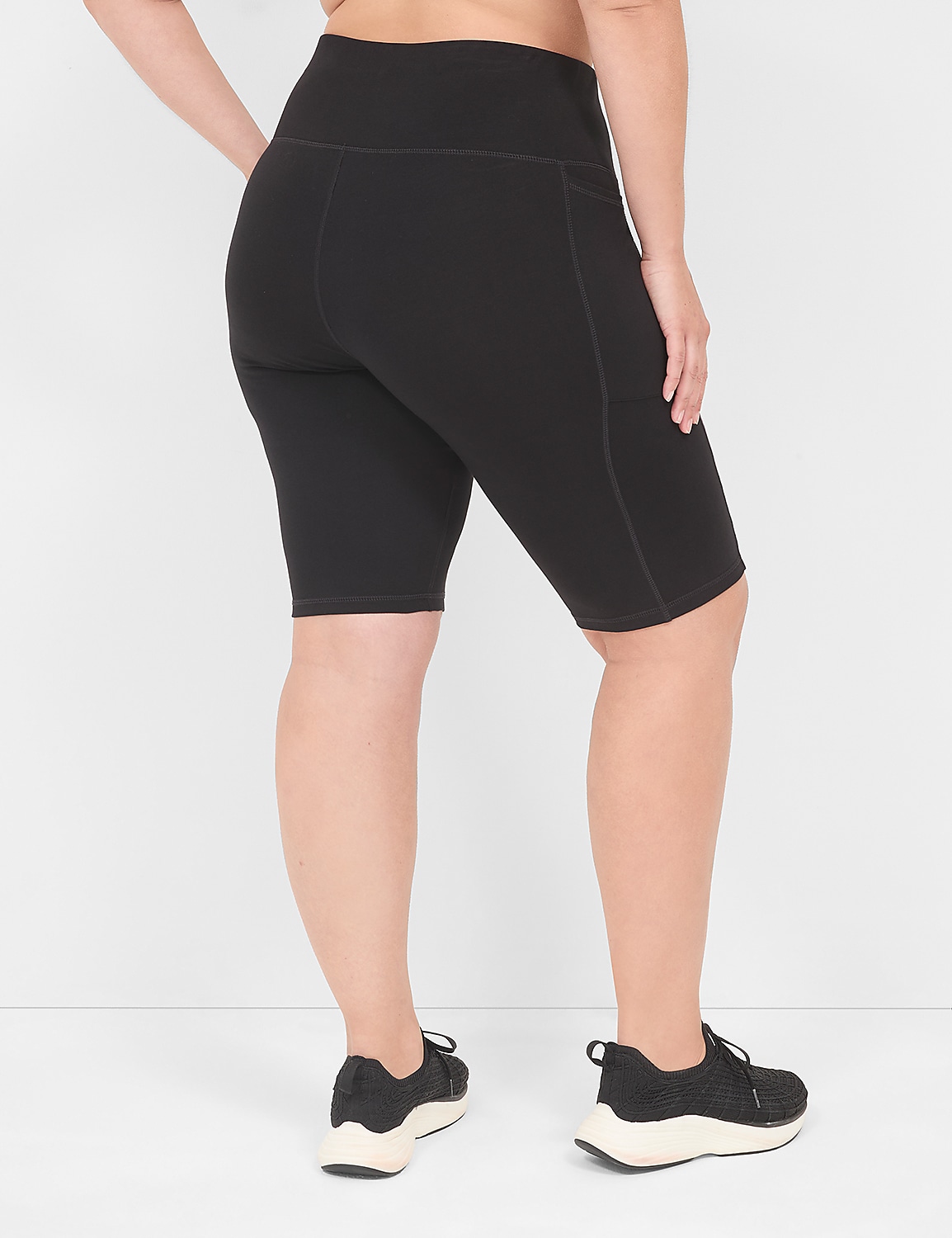 LIVI High-Rise Smoothing Control Tech Bike Short Product Image 2