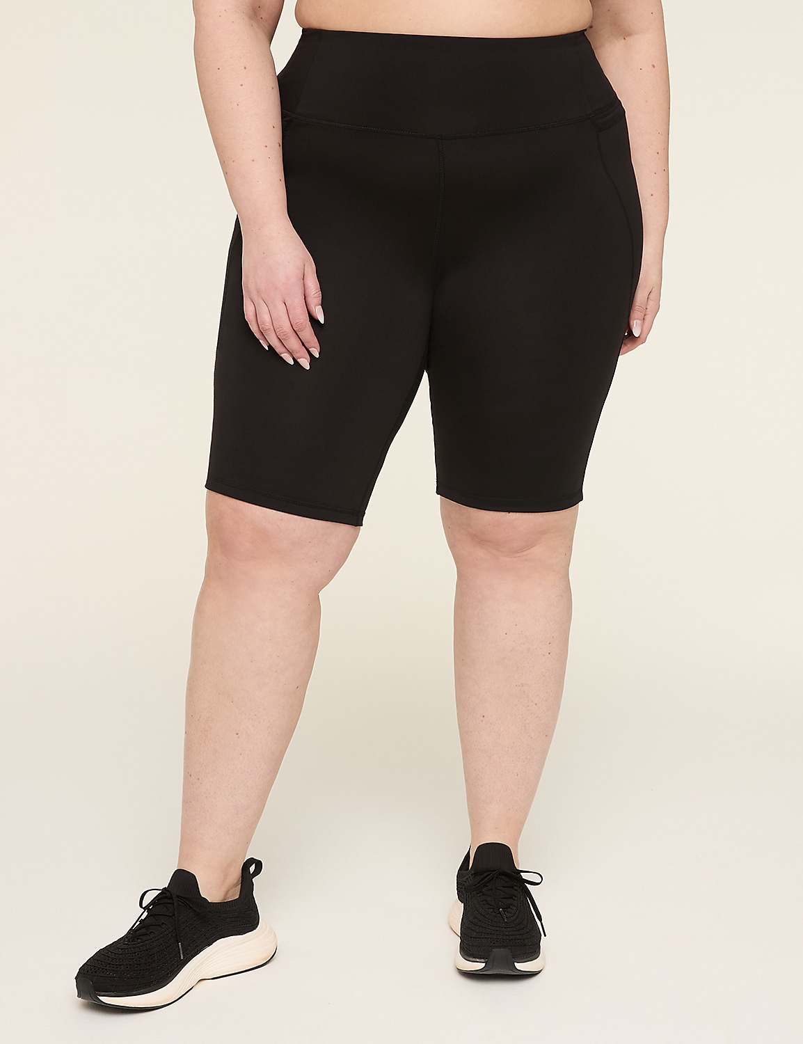 LIVI Soft High-Rise Bike Short Product Image 1