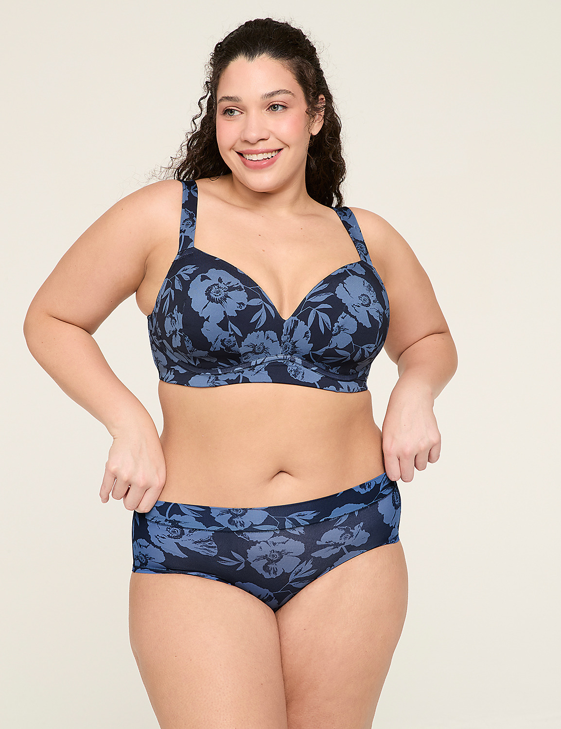 Invisible Support No-Wire Bra Product Image 1