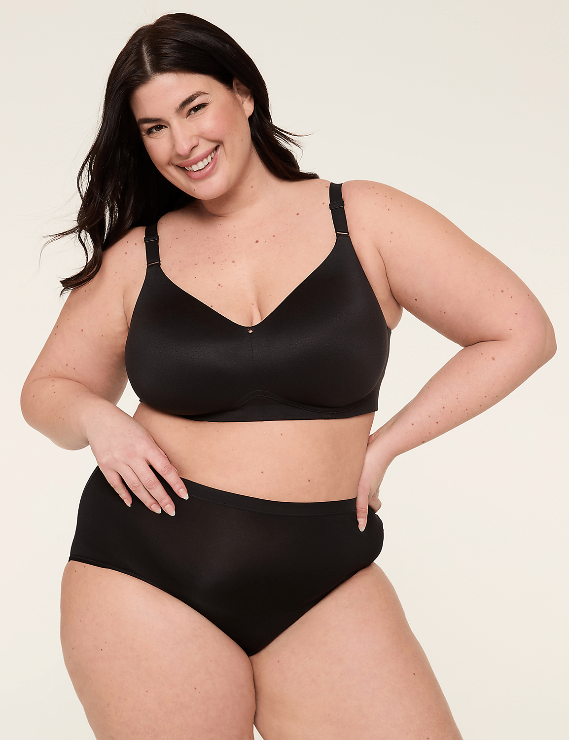 Invisible Backsmoother Lightly Lined No-Wire Bra Product Image 1
