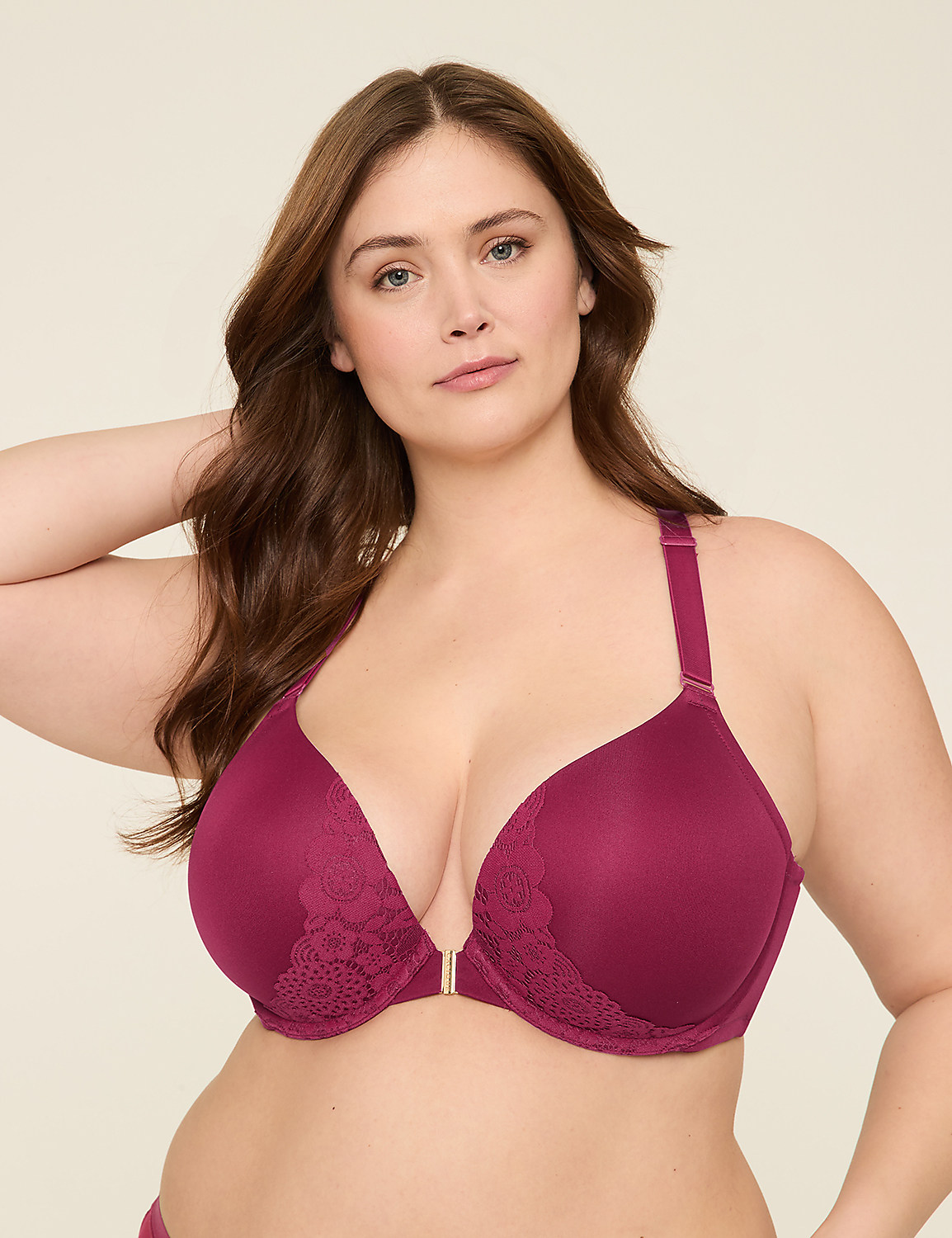Front-Close Smooth Boost Plunge Bra Product Image 1