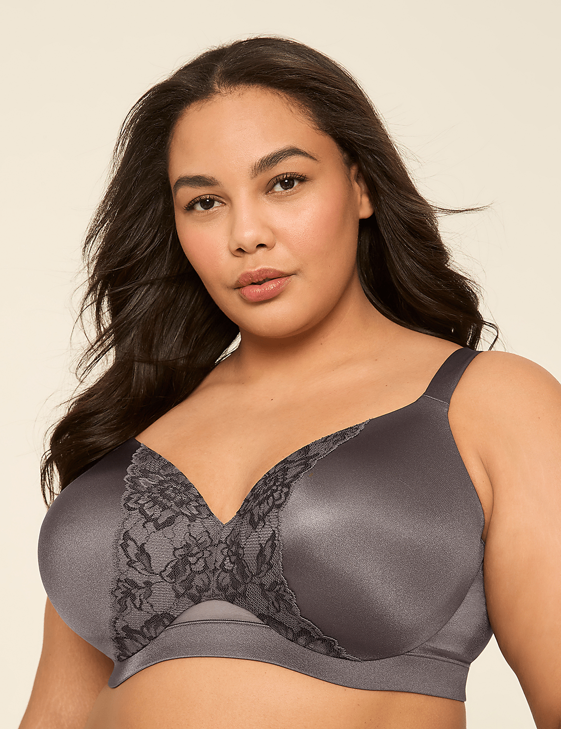 Comfort Bliss&reg; Lightly Lined Full Coverage Bra With Lace Product Image 1