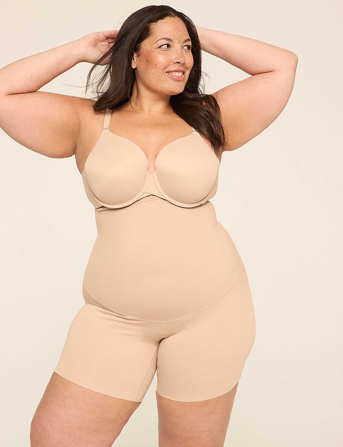 Level 2 Totally Smooth Ultra High-Waist Short Product Image 1