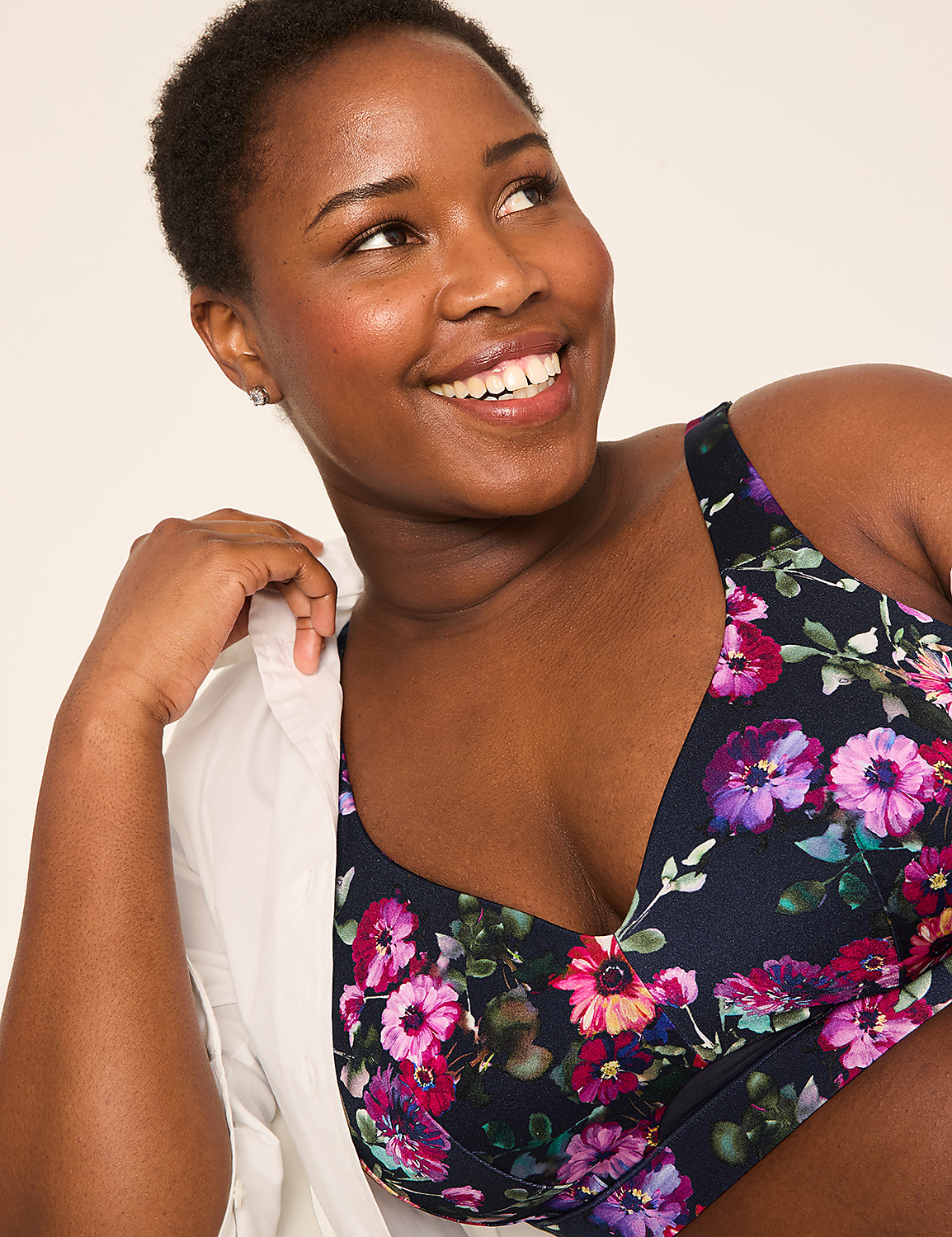 Comfort Bliss&reg; Lightly Lined No-Wire Bra Product Image 1