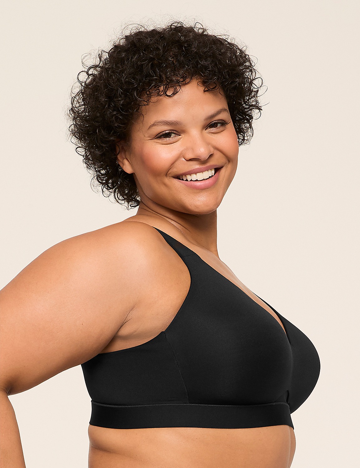 Comfort Bliss&reg; Lightly Lined No-Wire Bra Product Image 3