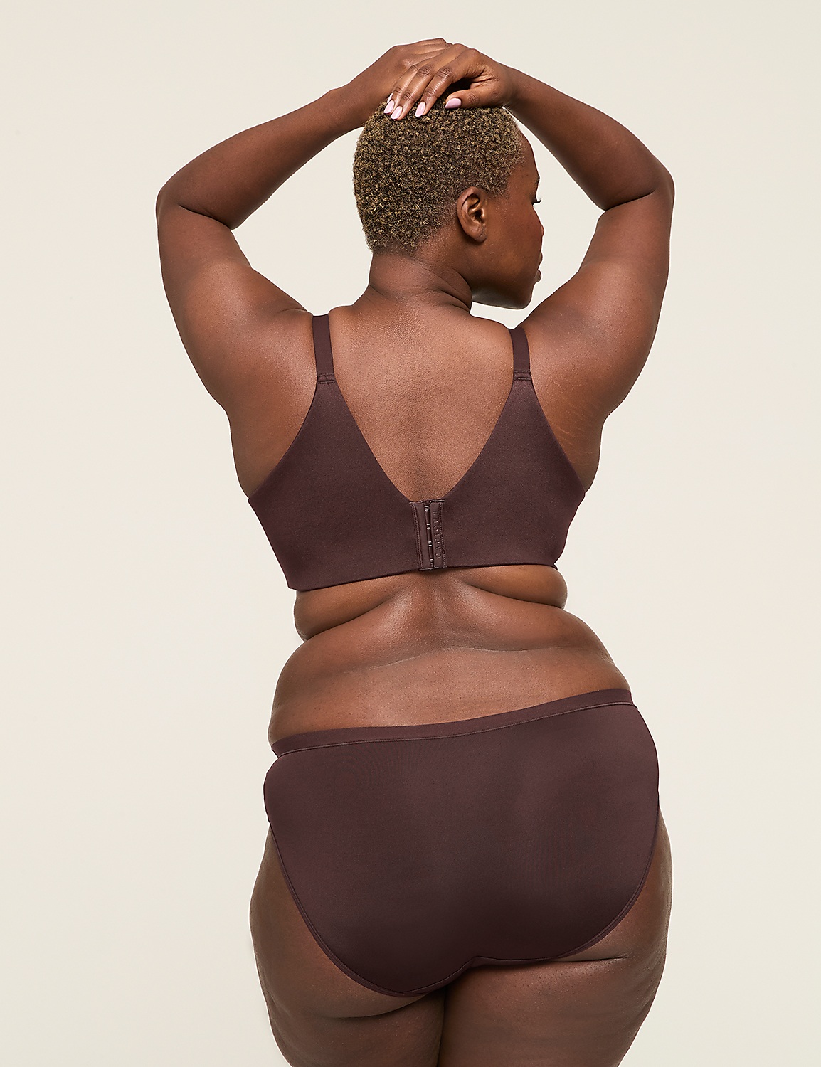 Invisible Backsmoother Lightly Lined Full Coverage Bra Product Image 2