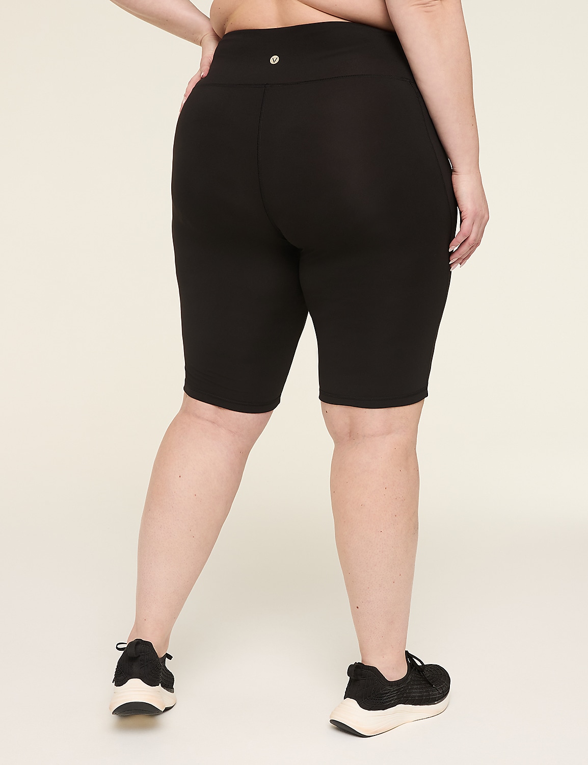 LIVI Soft High-Rise Bike Short Product Image 2