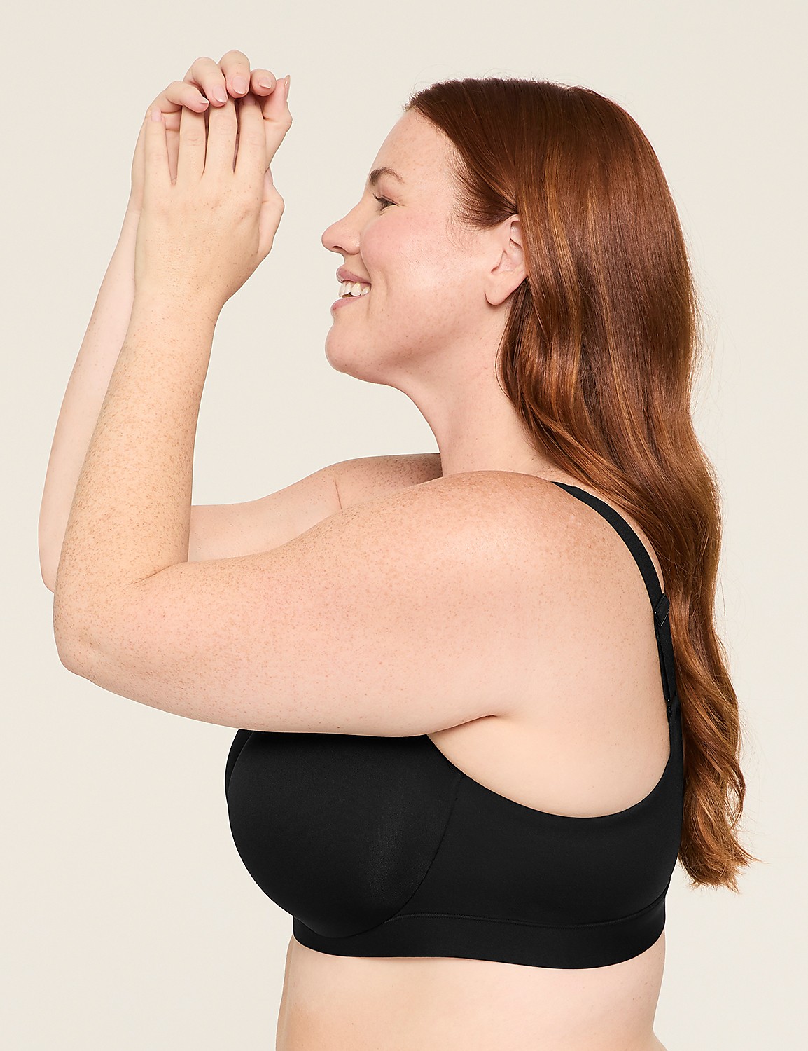 Comfort Bliss&reg; Lightly Lined Plunge Bra Product Image 3