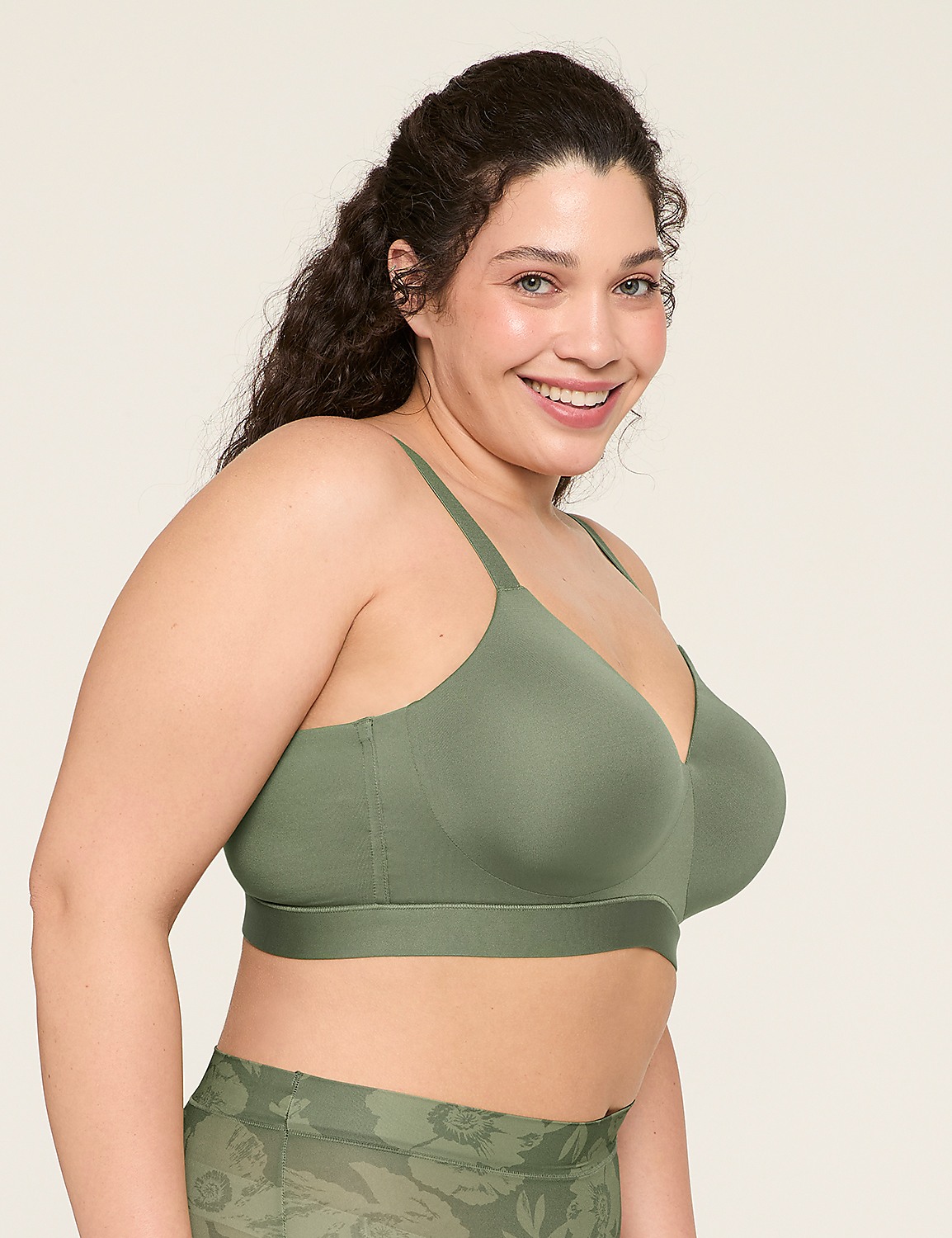 Comfort Bliss&reg; No-Wire Lounge Bra Product Image 3