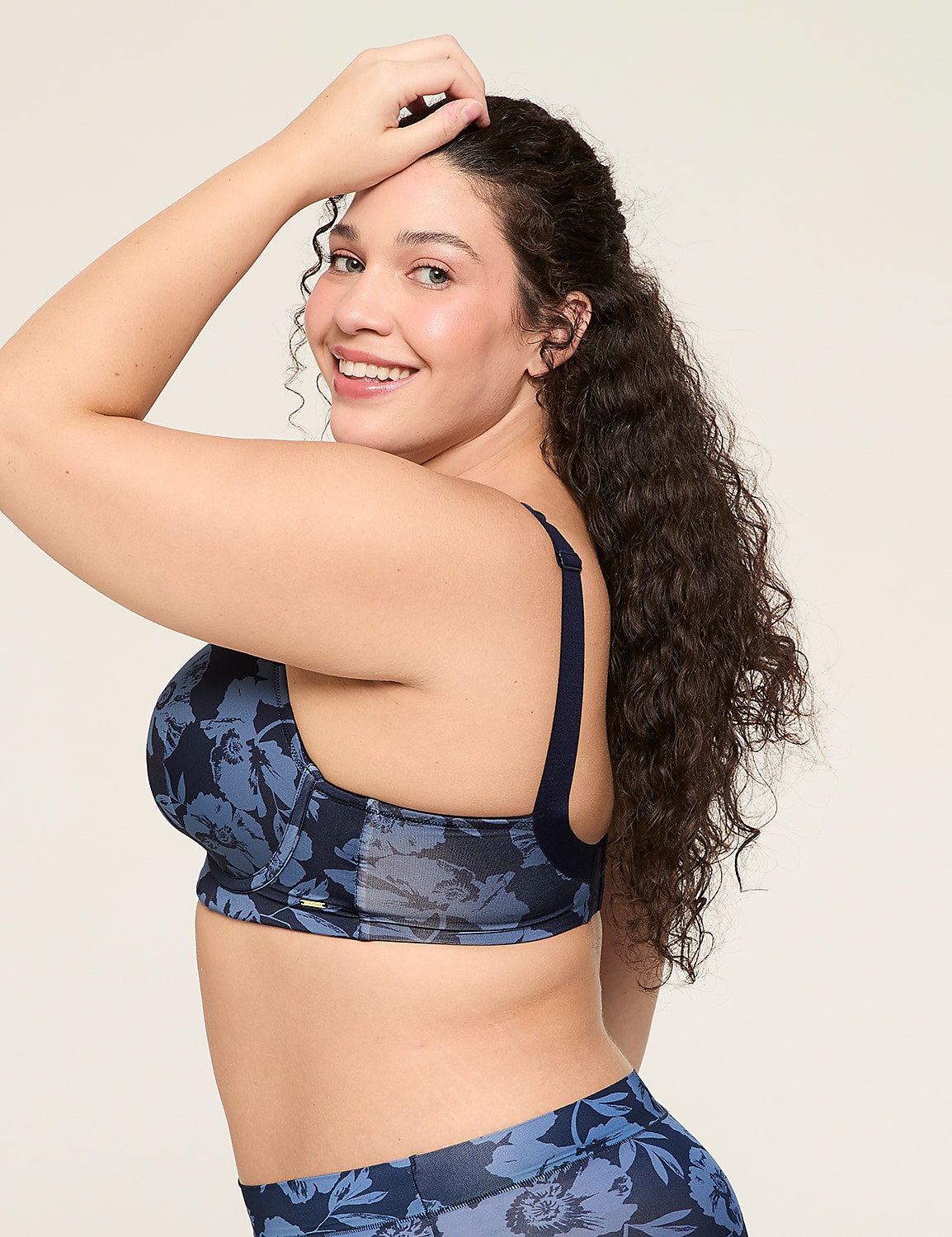 Invisible Support No-Wire Bra Product Image 3