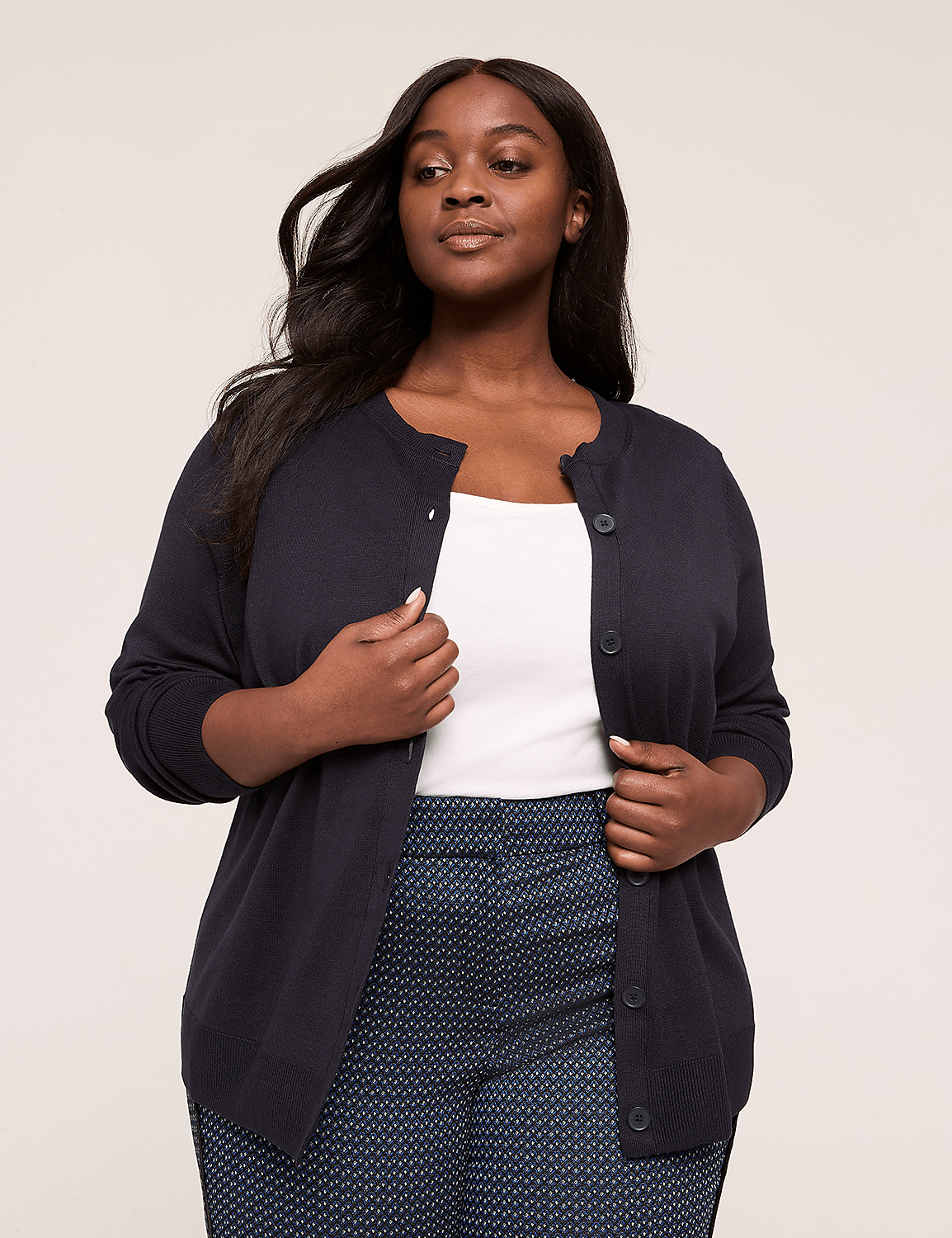 Crew-Neck Button-Front Cardigan Product Image 4
