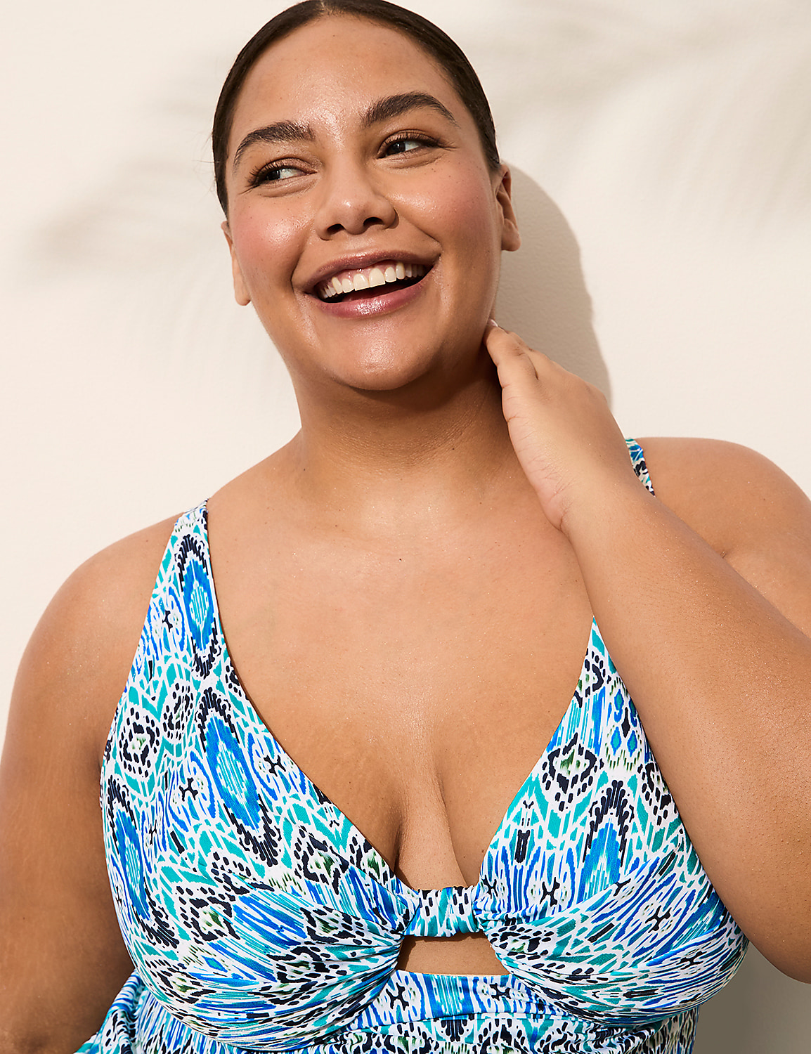 Underwire Knot-Front Tankini Top Product Image 4