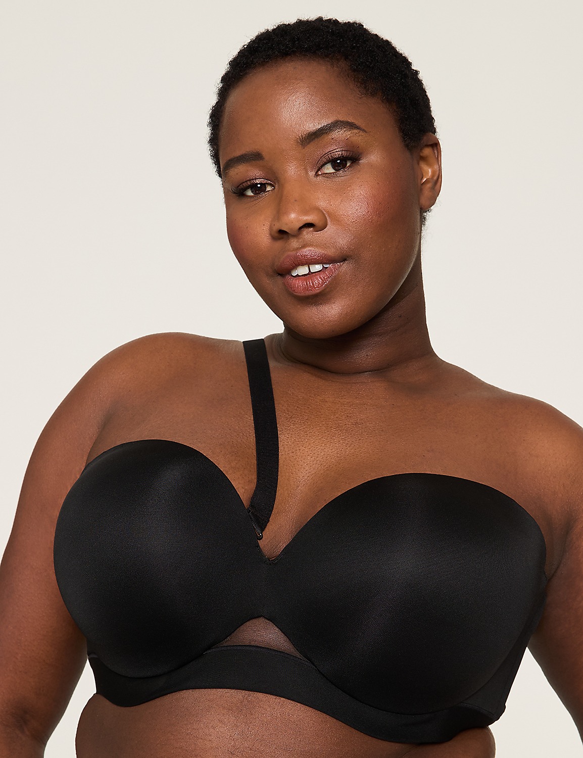 Comfort Bliss&reg; Plunge Multi-Way Strapless Bra Product Image 10