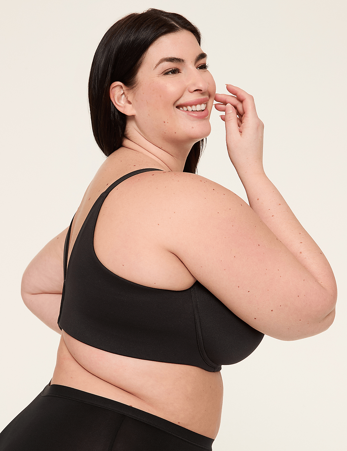 Invisible Backsmoother Lightly Lined No-Wire Bra Product Image 4