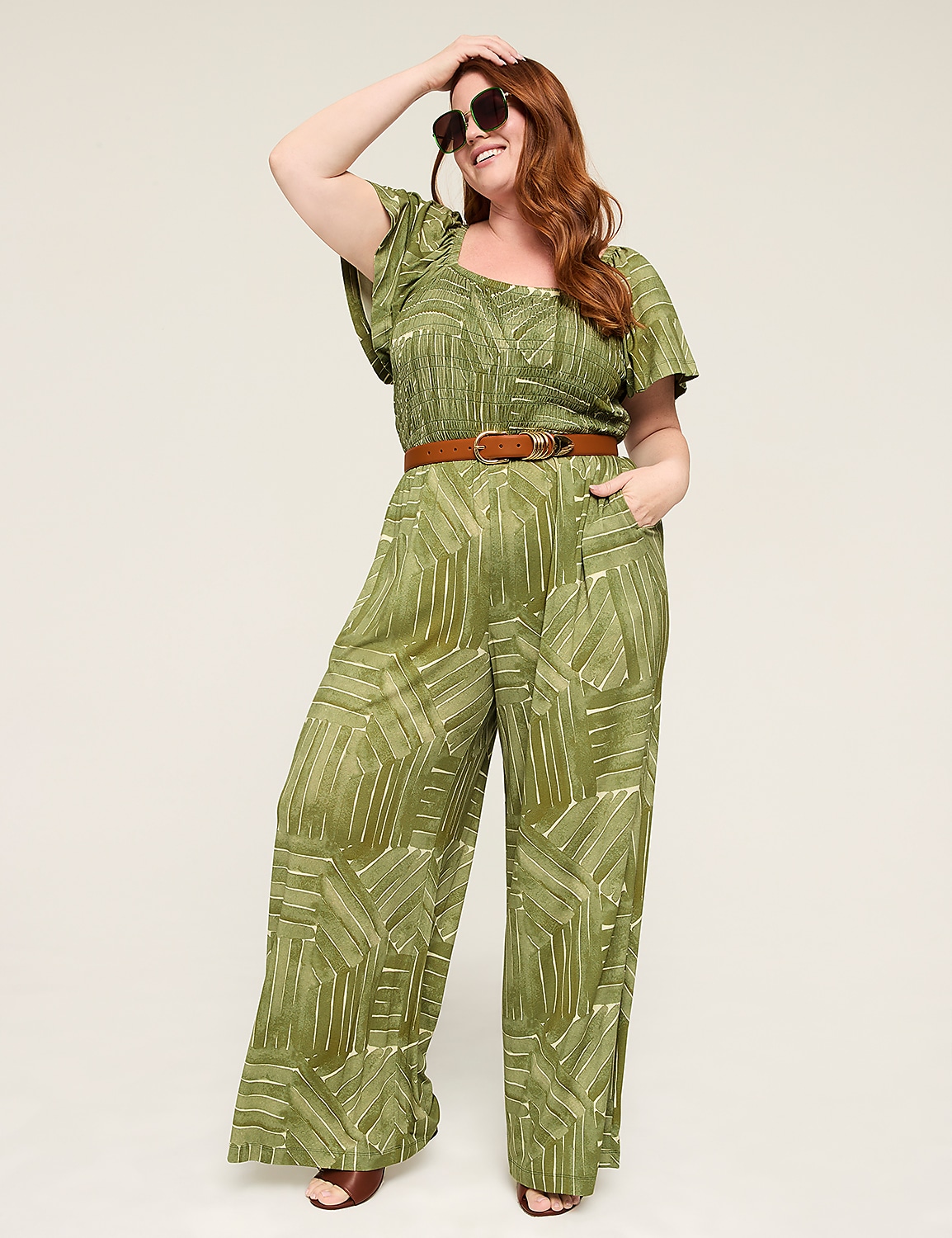 Smocked-Bodice Flutter-Sleeve Jumpsuit Product Image 4