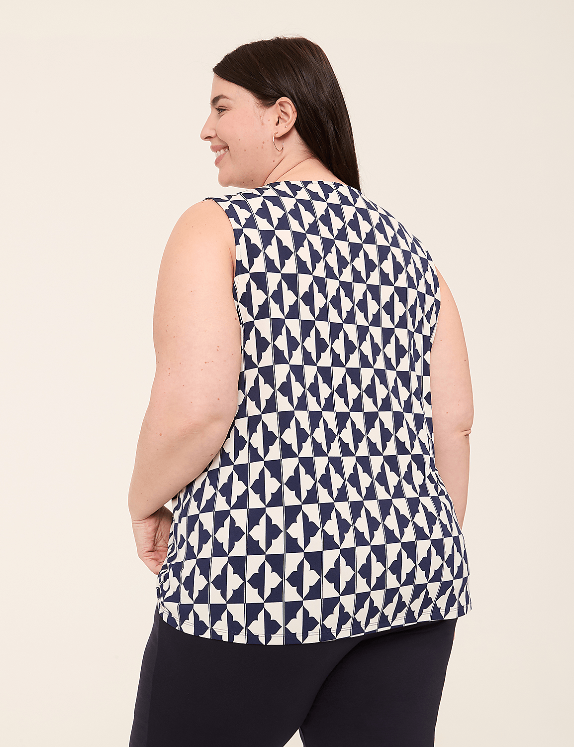 Swing Sleeveless Pleat-Front Top Product Image 2