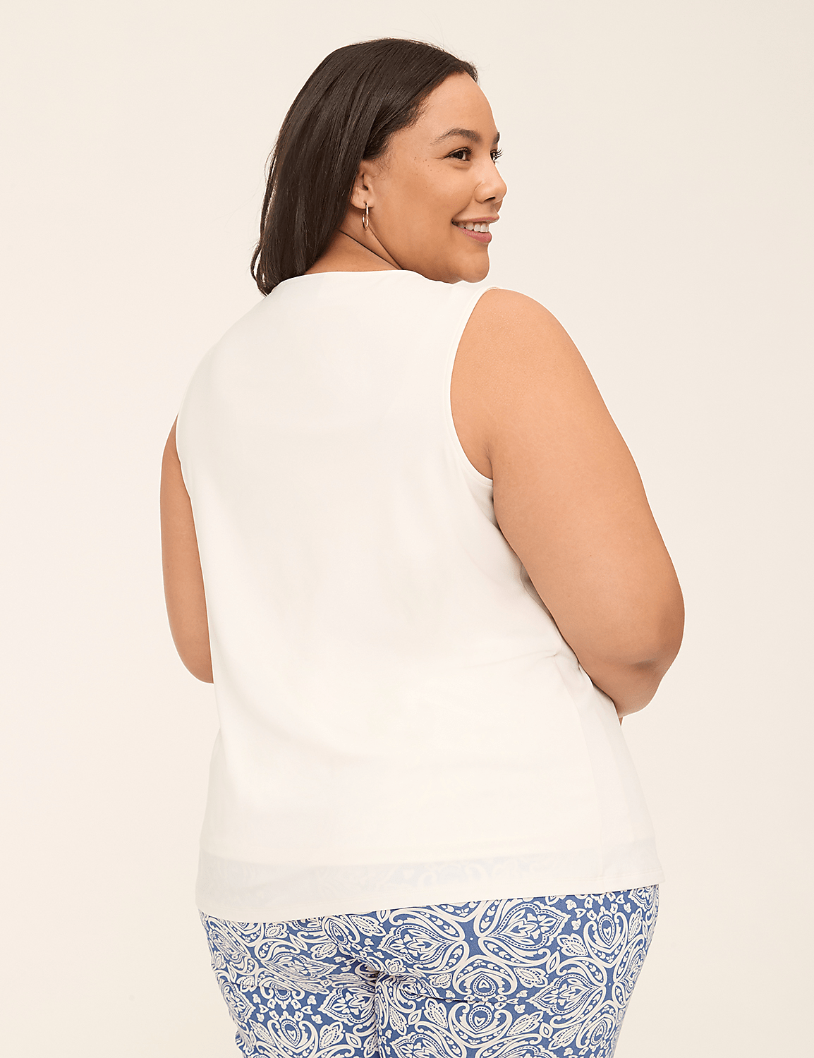 Swing Sleeveless Pleat-Front Top Product Image 2