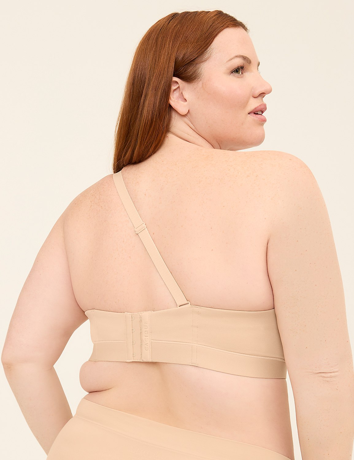 Comfort Bliss&reg; Plunge Multi-Way Strapless Bra Product Image 13