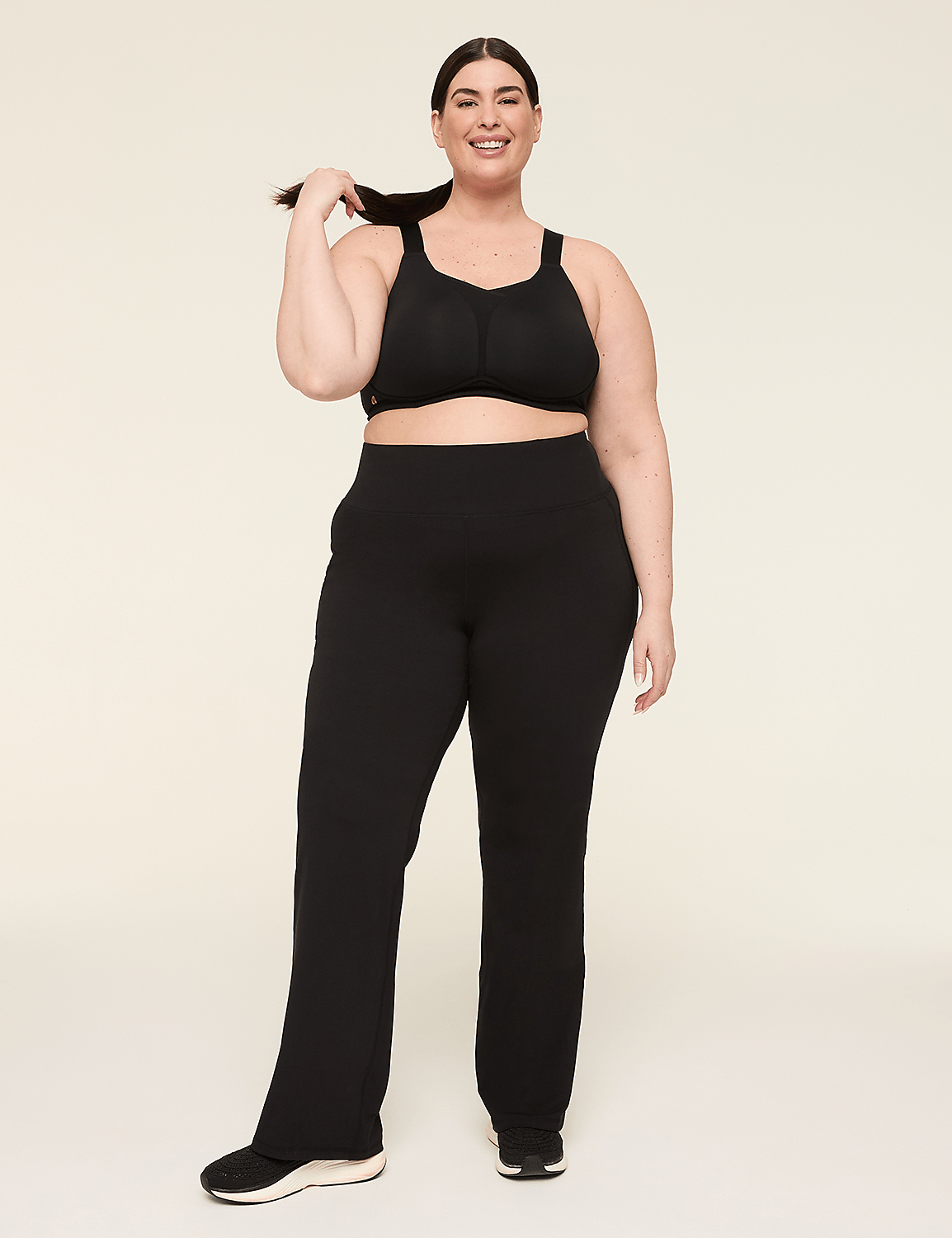 LIVI Signature Stretch Bootcut Pant Product Image 3