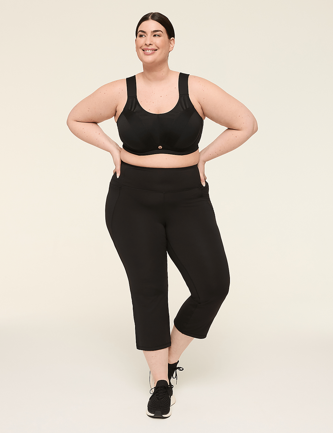 LIVI Soft Bootcut Capri Product Image 3