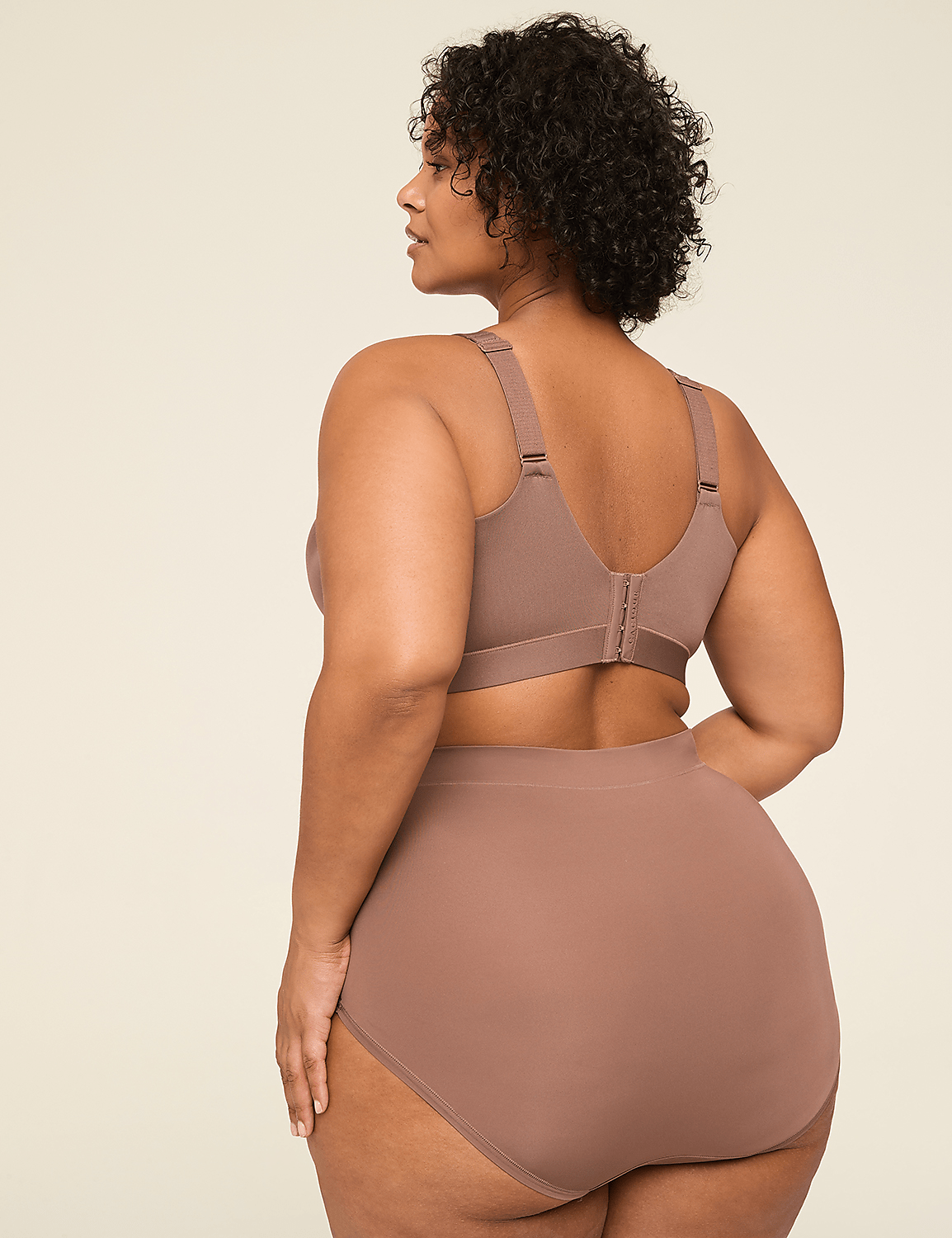 Comfort Bliss&reg; Lightly Lined No-Wire Bra Product Image 2
