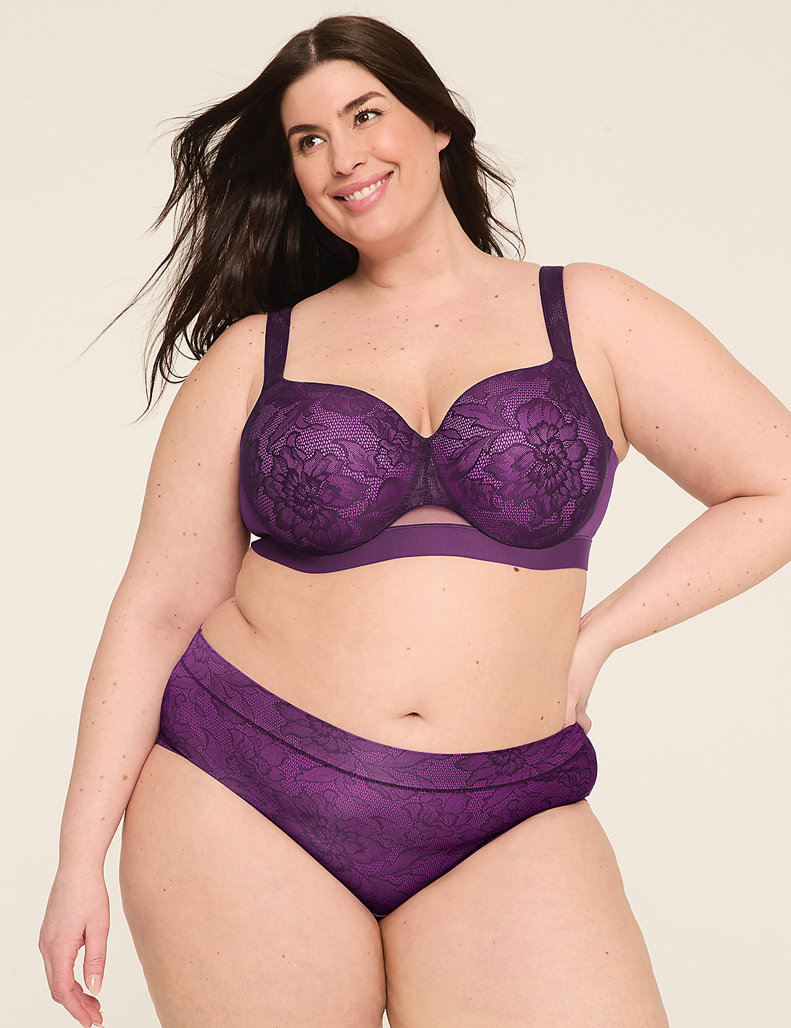 Comfort Bliss&reg; Lightly Lined Balconette Bra Product Image 4