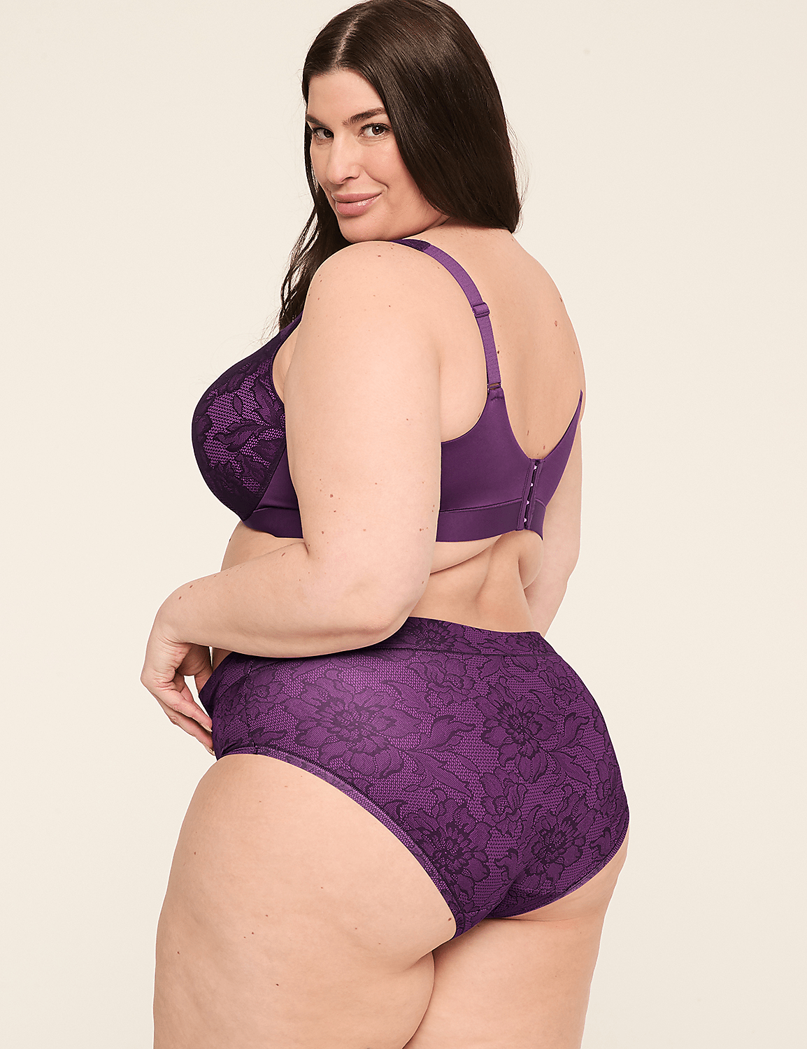 Comfort Bliss&reg; Lightly Lined Balconette Bra Product Image 2