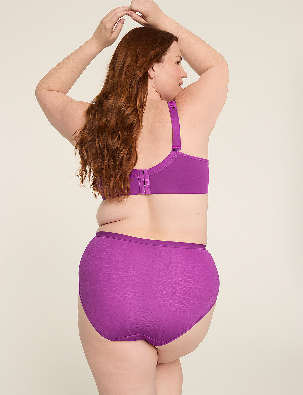 No-Show Full Brief Panty With Textured Lace Product Image 2