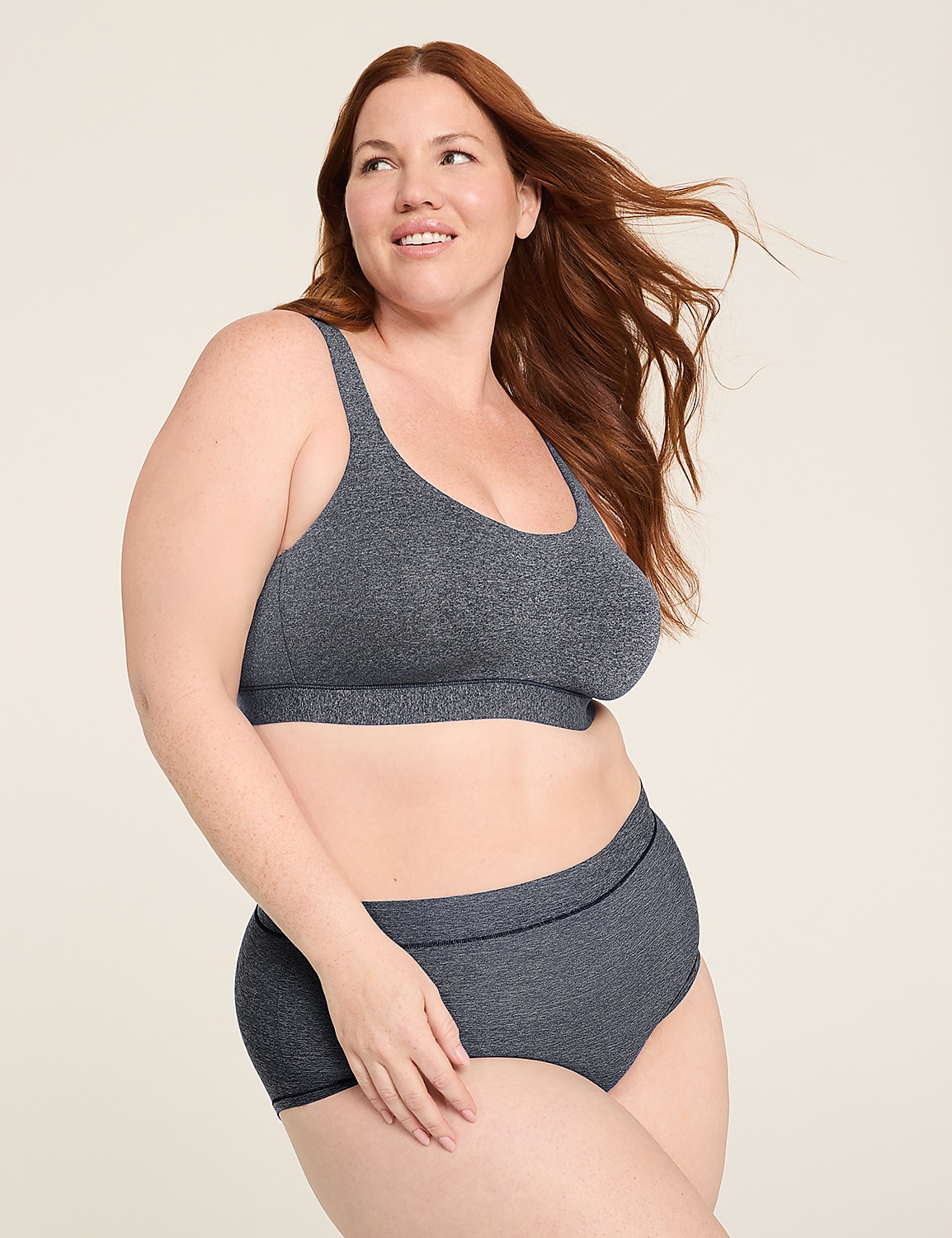 Comfort Bliss® Lightly Lined No-Wire Scoop Neck Bra - thumbnail 8