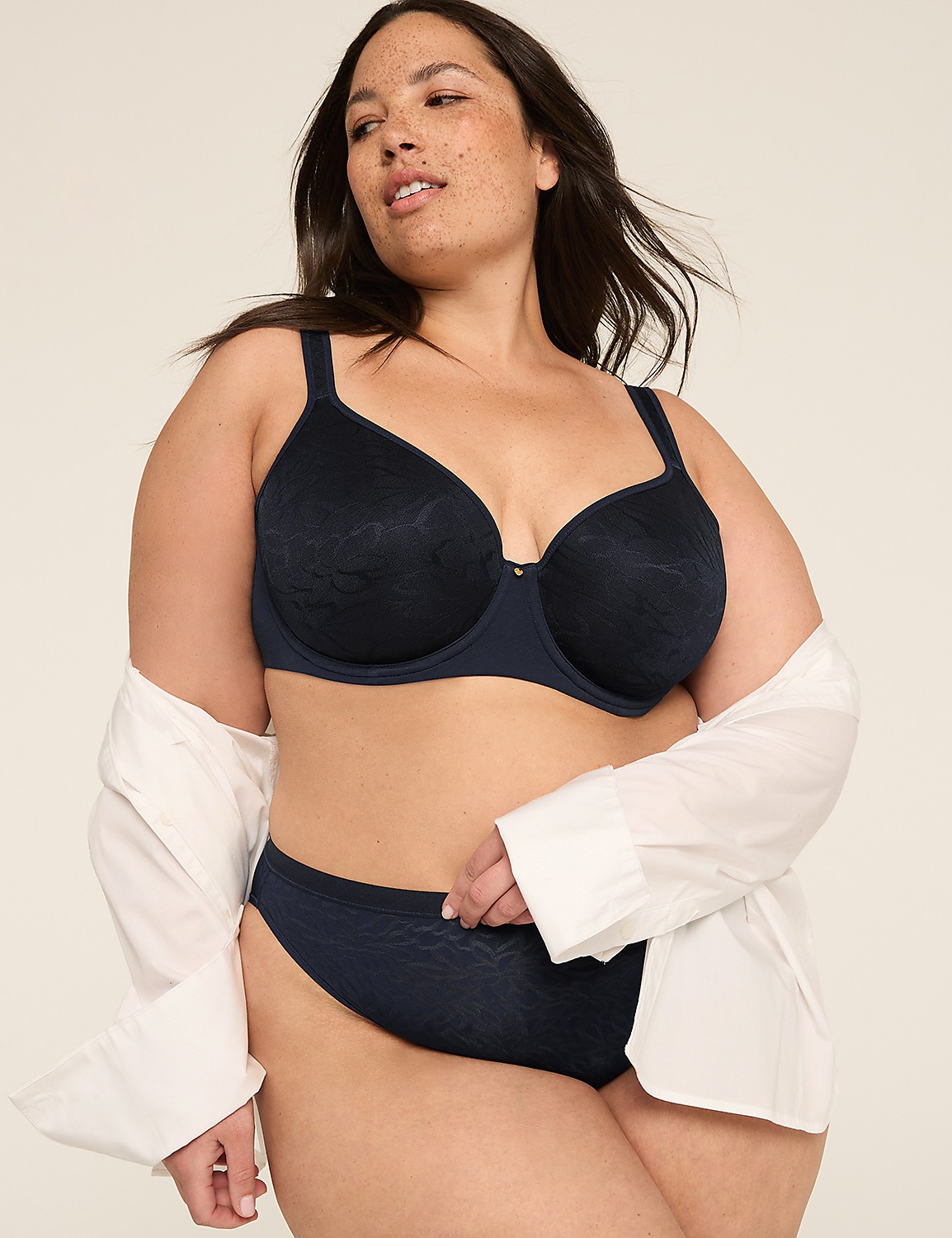 Lightest Lift&trade; Lightly Lined Balconette Bra Product Image 4