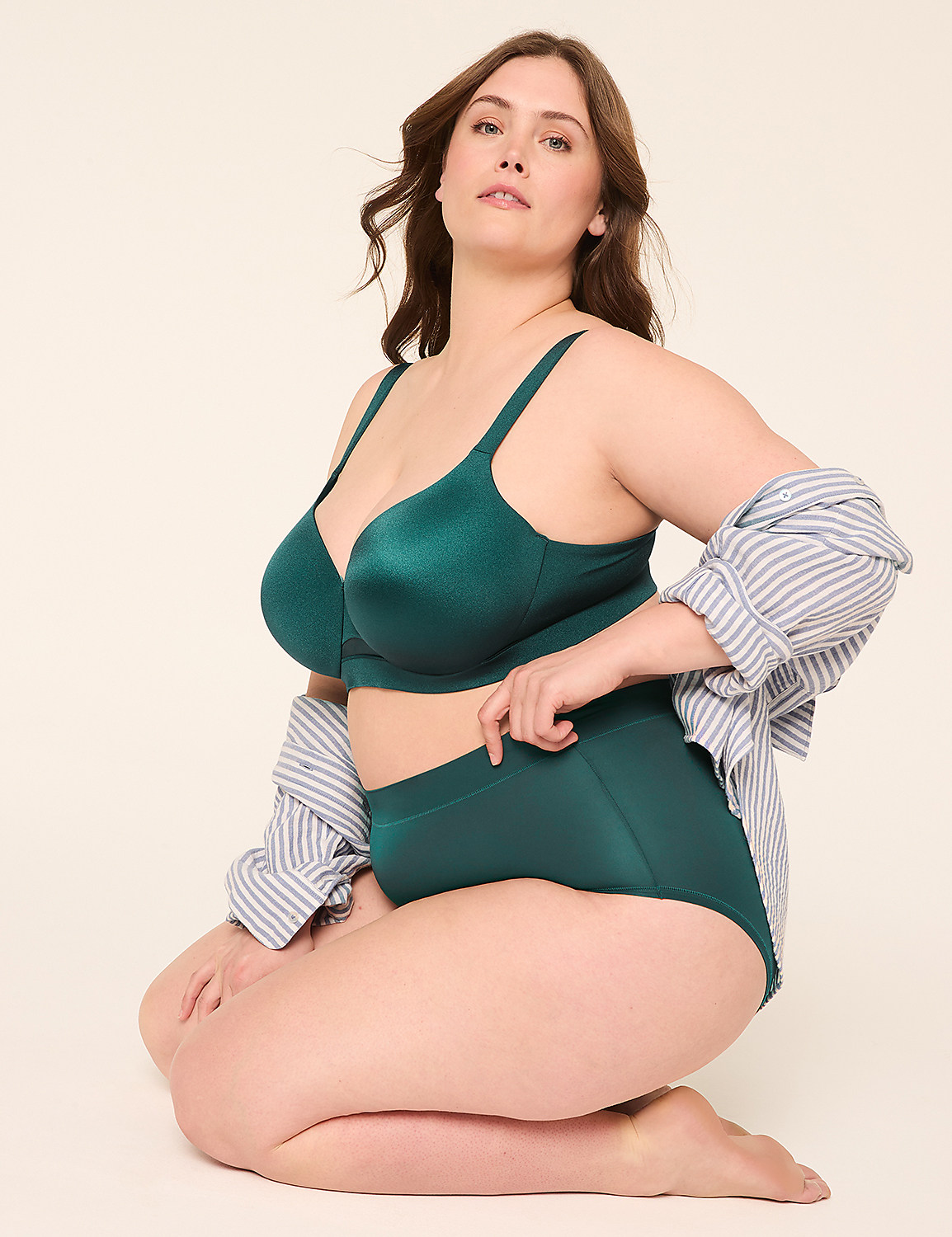 Comfort Bliss&reg; Lightly Lined T-Shirt Bra Product Image 4