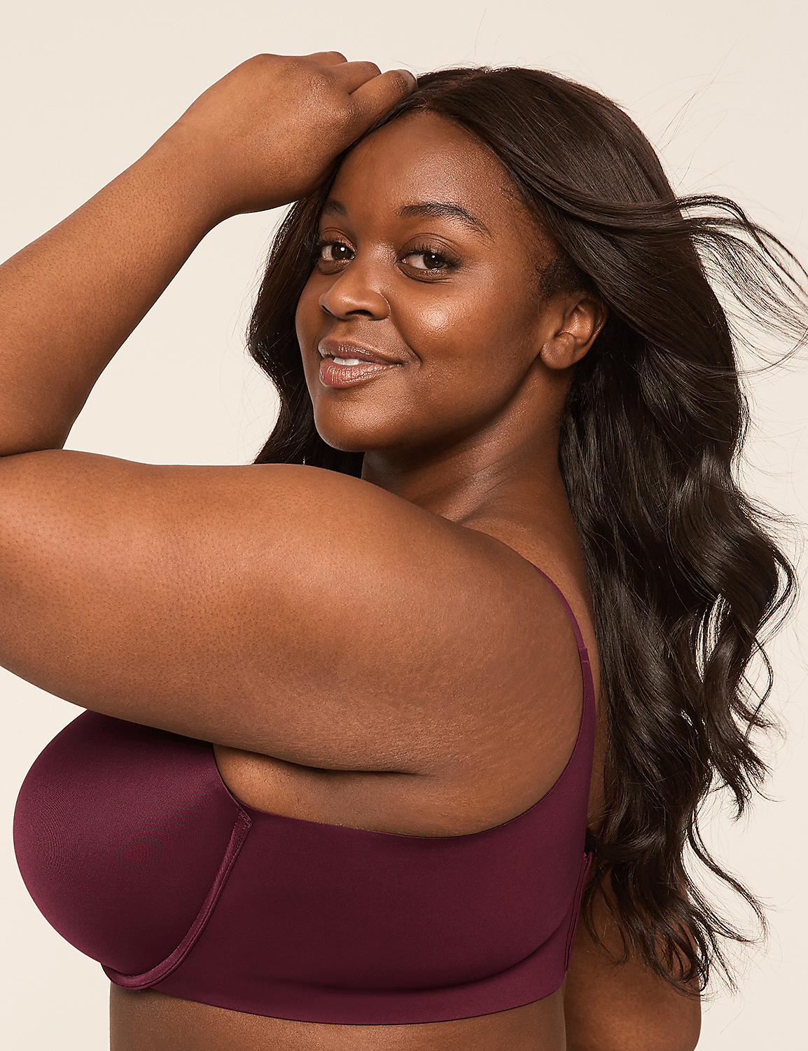 Totally Smooth Lightly Lined Full Coverage Bra Product Image 3
