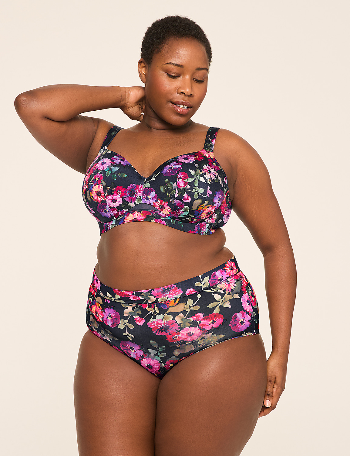 Comfort Bliss&reg; Lightly Lined No-Wire Bra Product Image 4