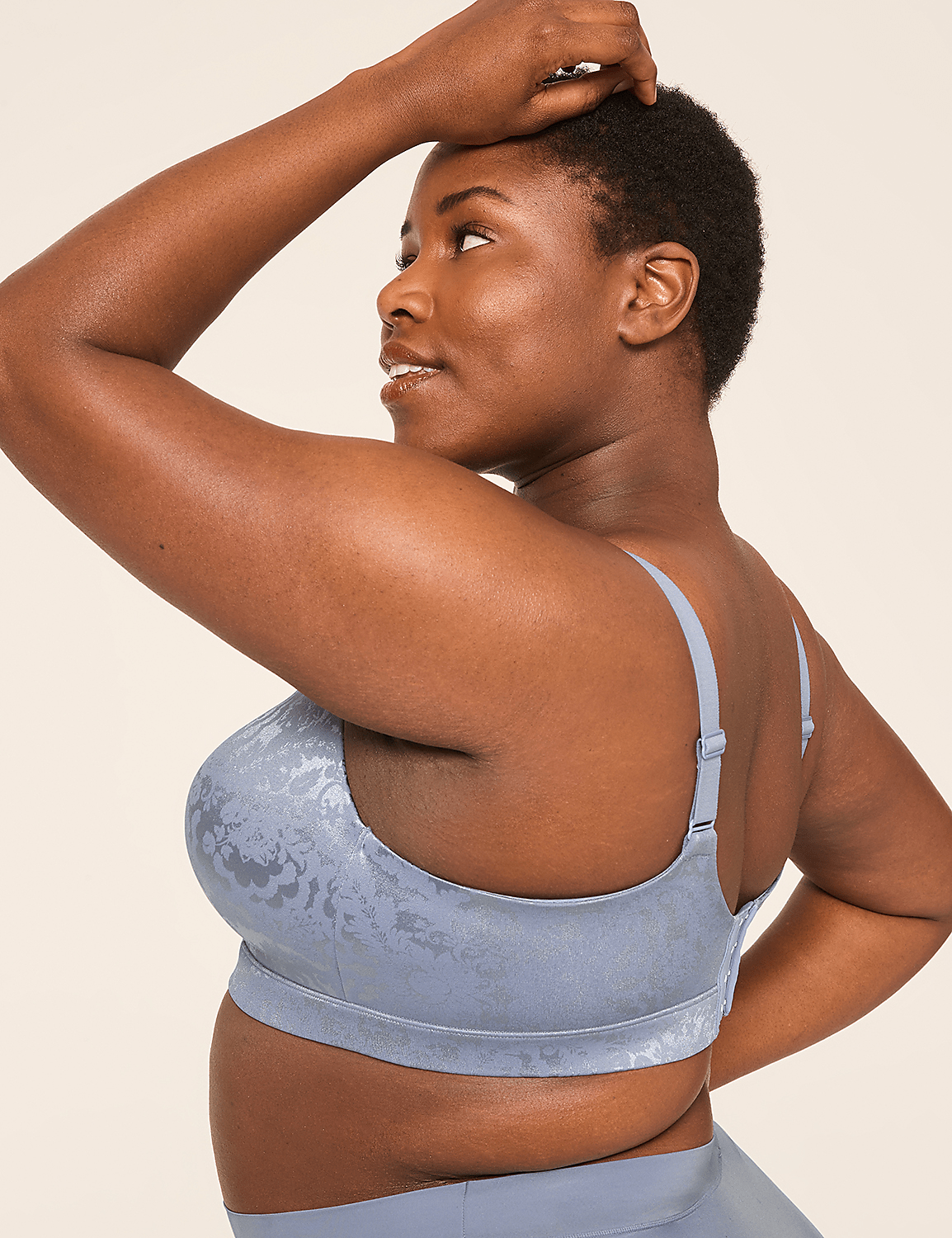 Comfort Bliss&reg; Lightly Lined No-Wire Bra Product Image 3