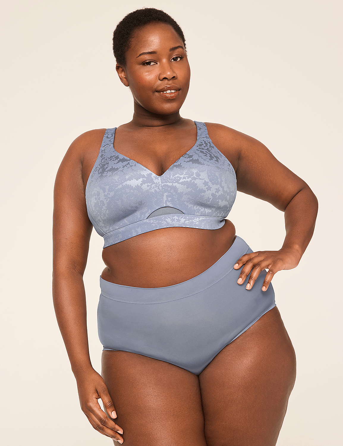 Comfort Bliss&reg; Lightly Lined No-Wire Bra Product Image 4