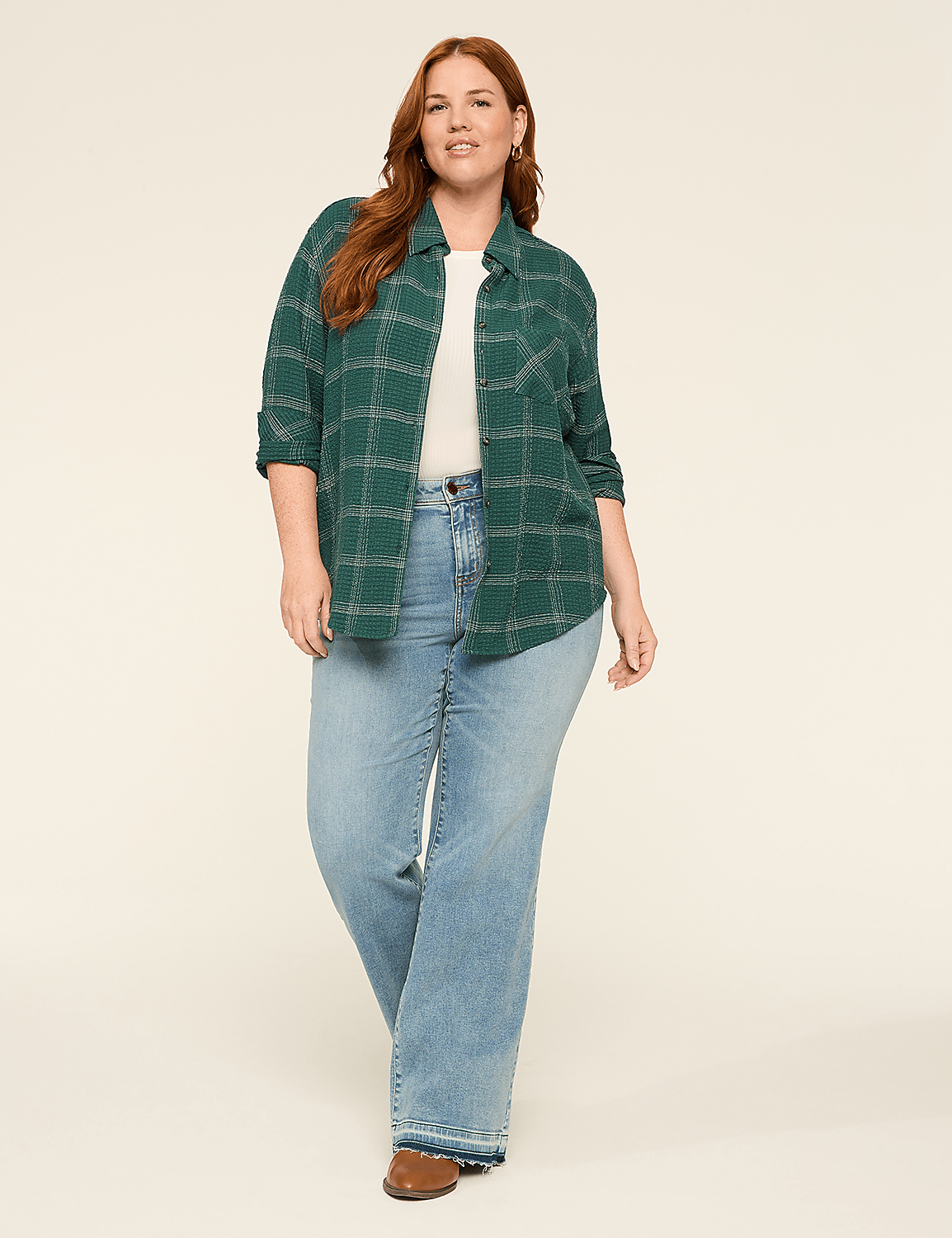 360 Flex Signature Fit DreamFeel Flare Jean Product Image 3
