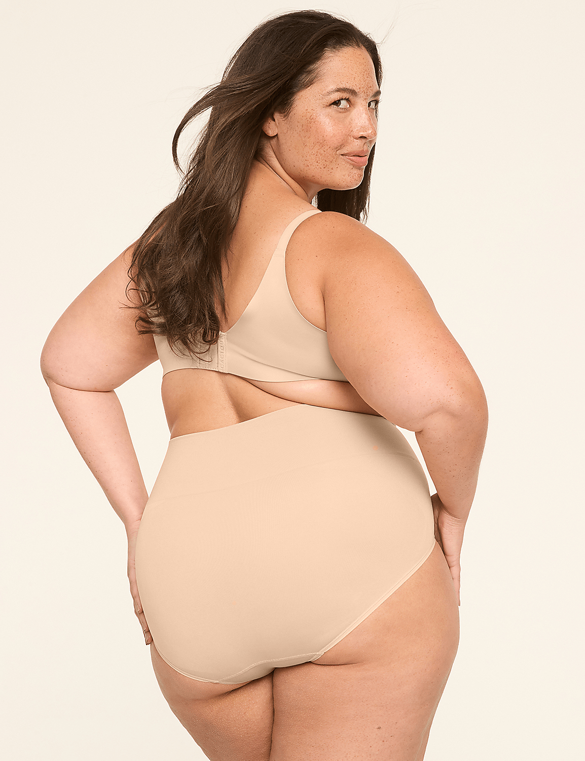 Medium Shaping High-Waist Full Brief Panty Product Image 2