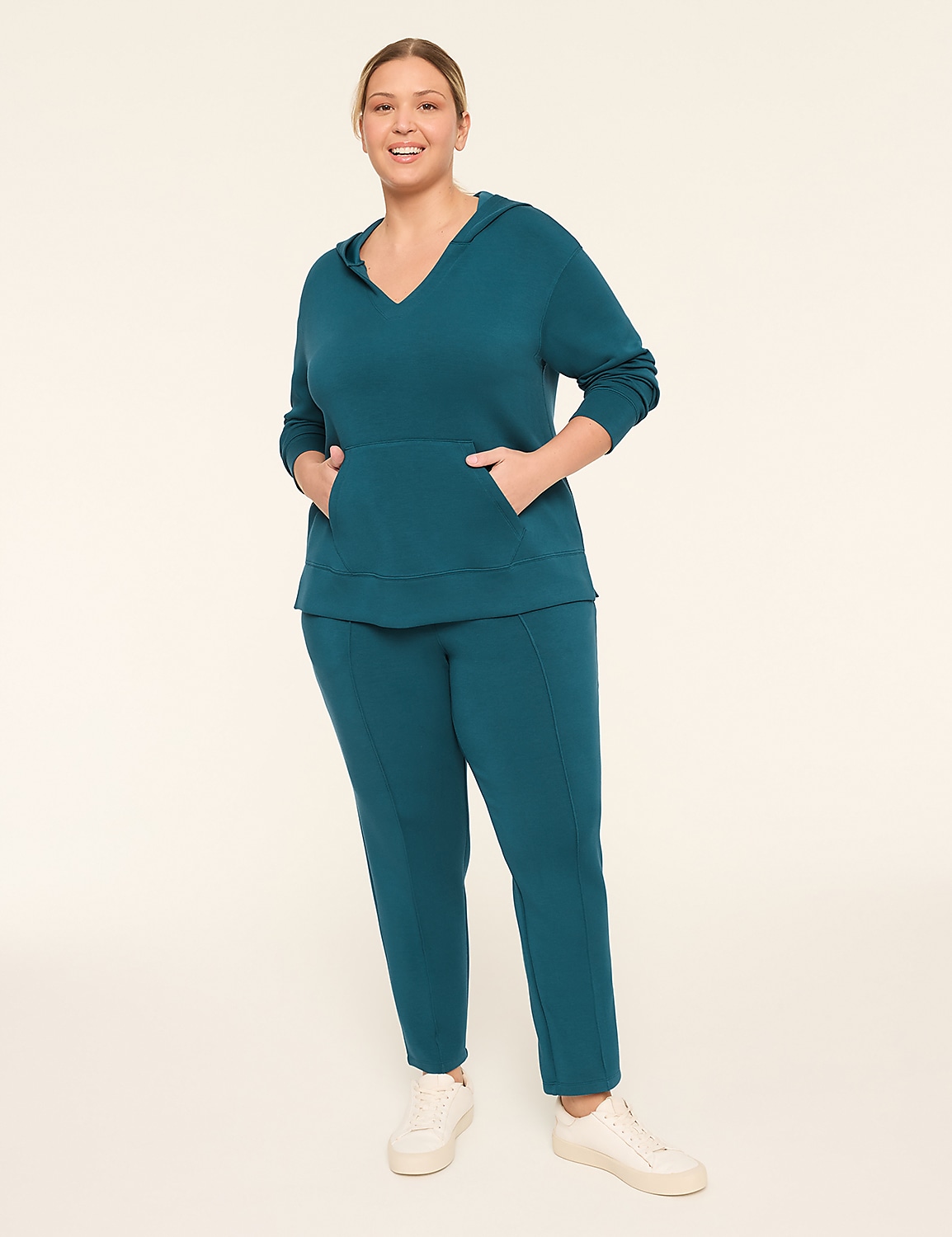 LIVI High-Rise Journey Tapered Pant Product Image 3