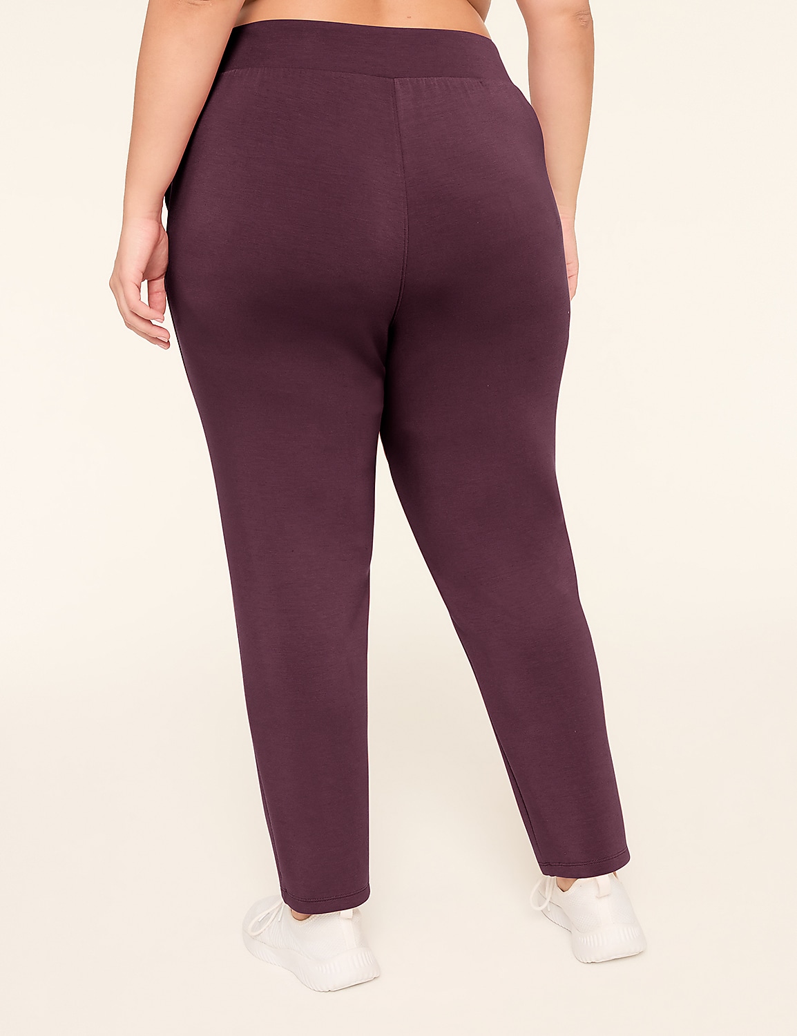 LIVI High-Rise Journey Tapered Pant Product Image 5
