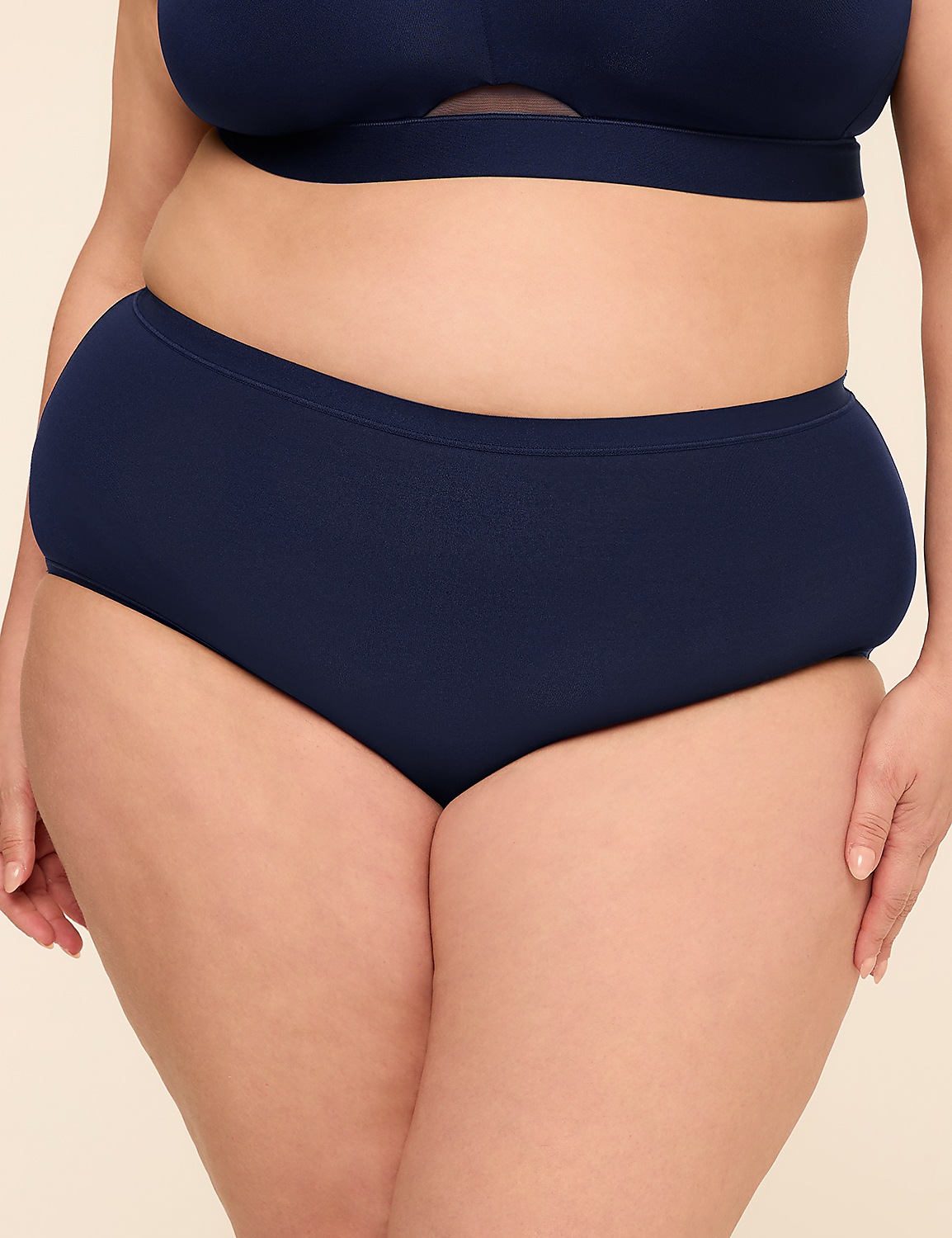 No-Show Full Brief Panty Product Image 1